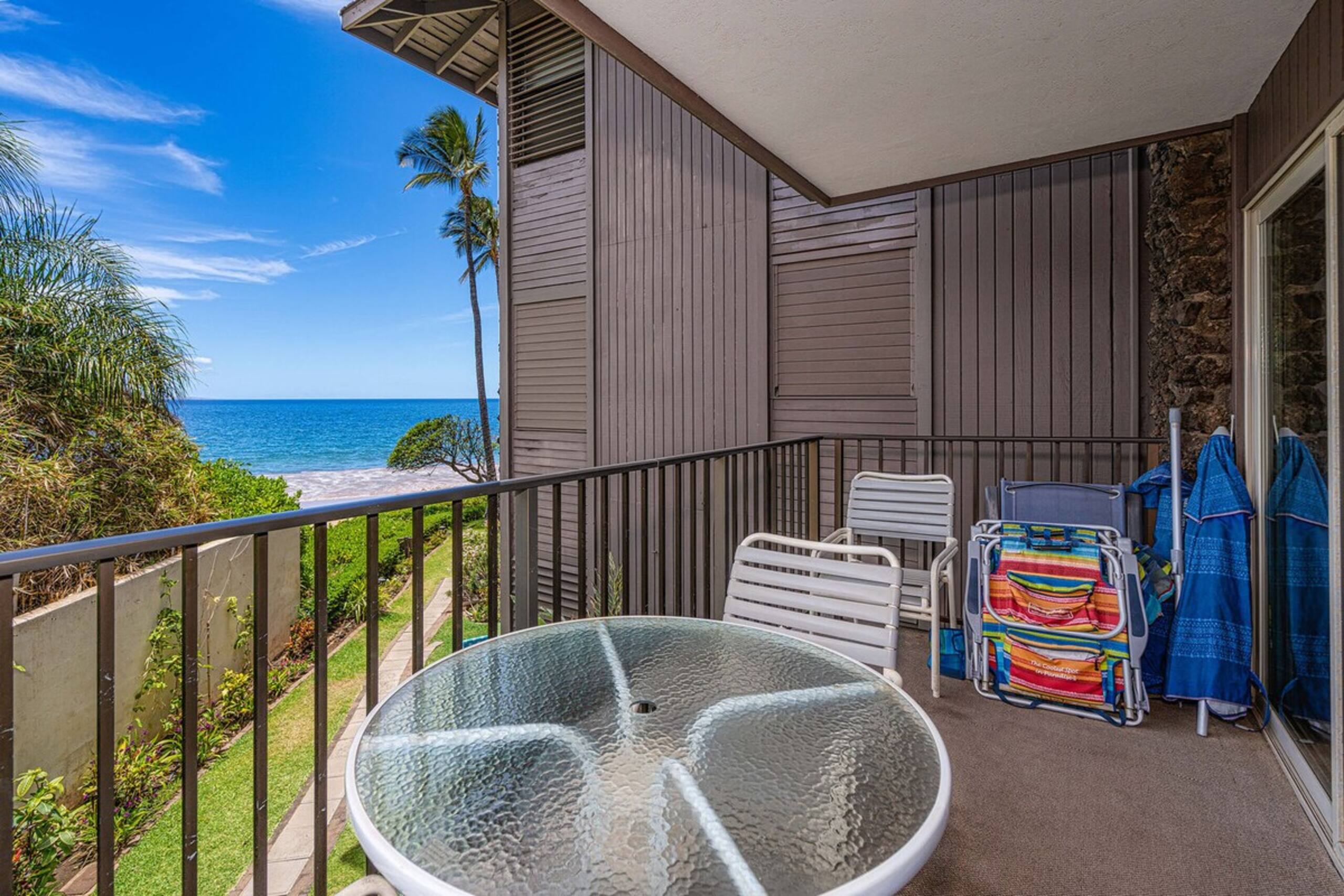 Hale Hui Kai 208, Renovated, Ocean View, Split AC - Photo 2