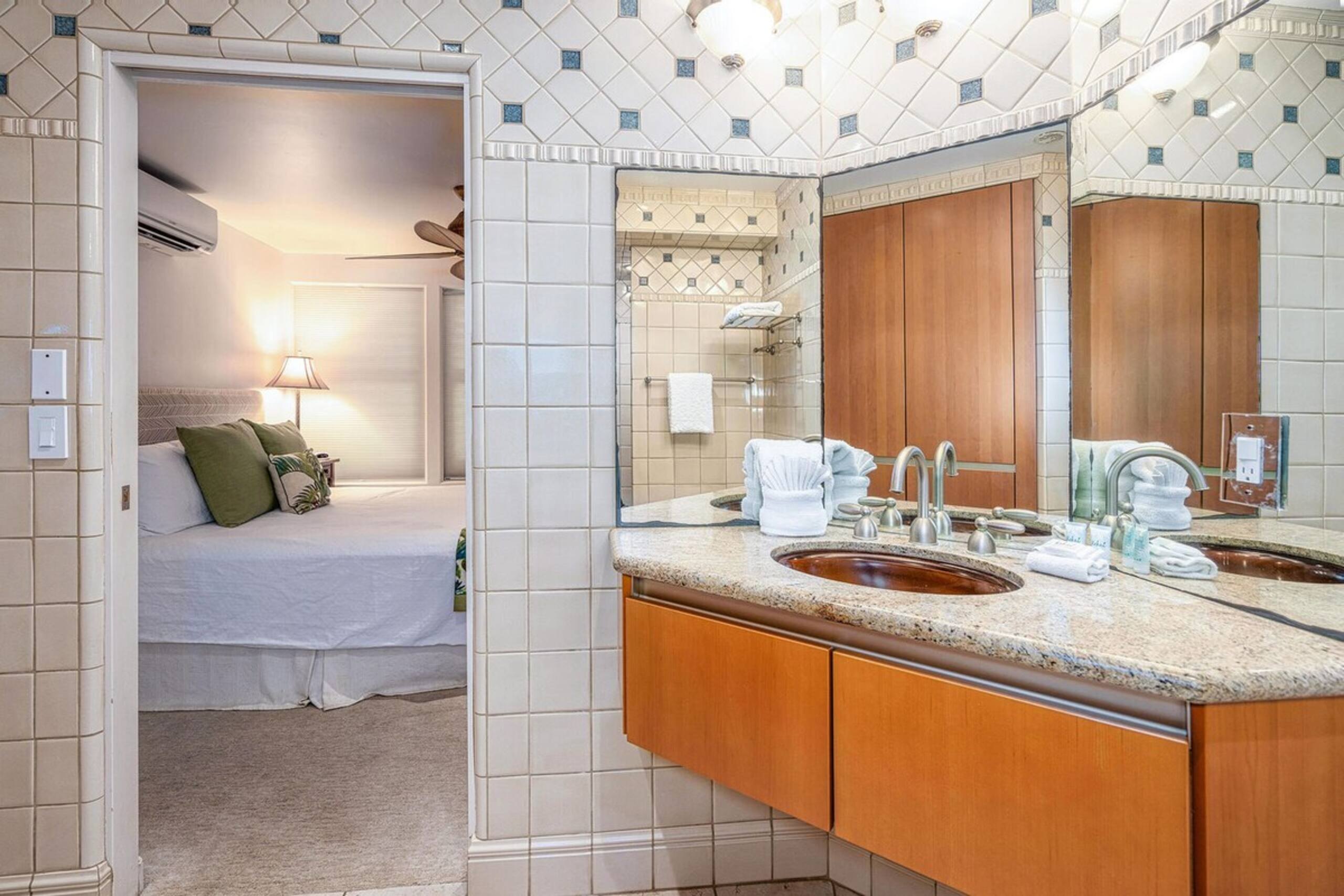 Hale Hui Kai 208, Renovated, Ocean View, Split AC - Photo 20
