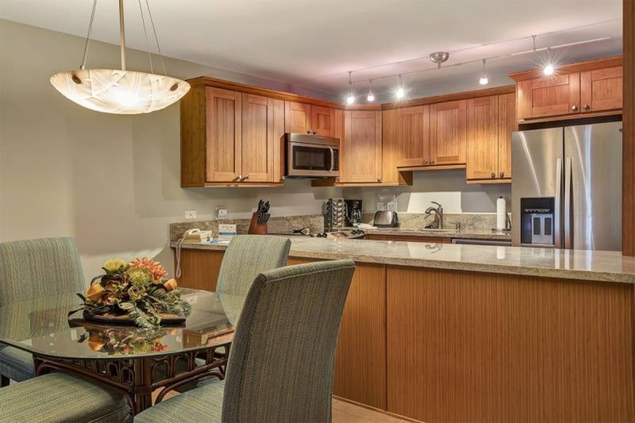 2 Bedroom Partial Ocean View -Kamaole Sands 10413 - Photo 7