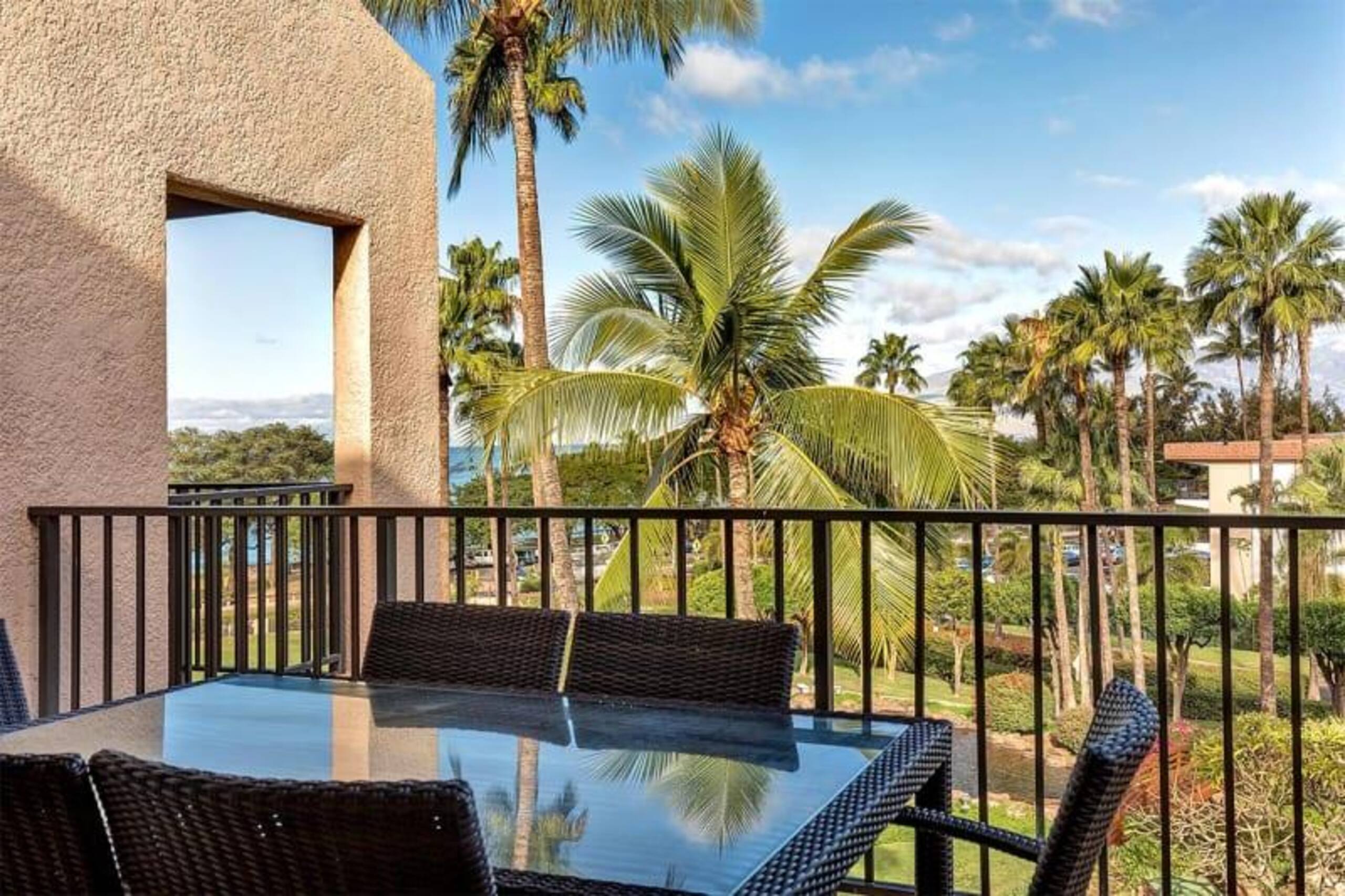 2 Bedroom Partial Ocean View -Kamaole Sands 10413 - Photo 2
