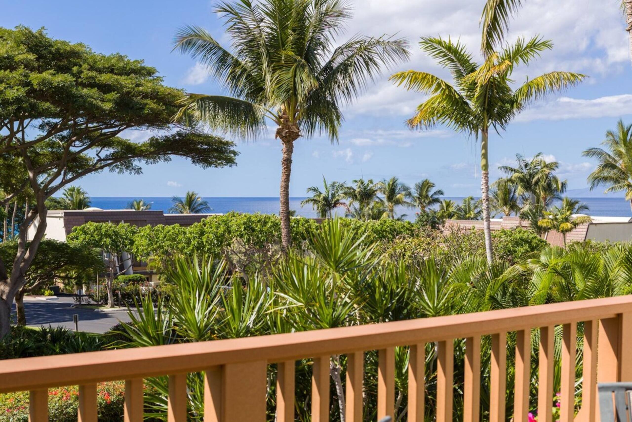 Top Floor Spacious Ocean View Condo Minutes to Be - Photo 16