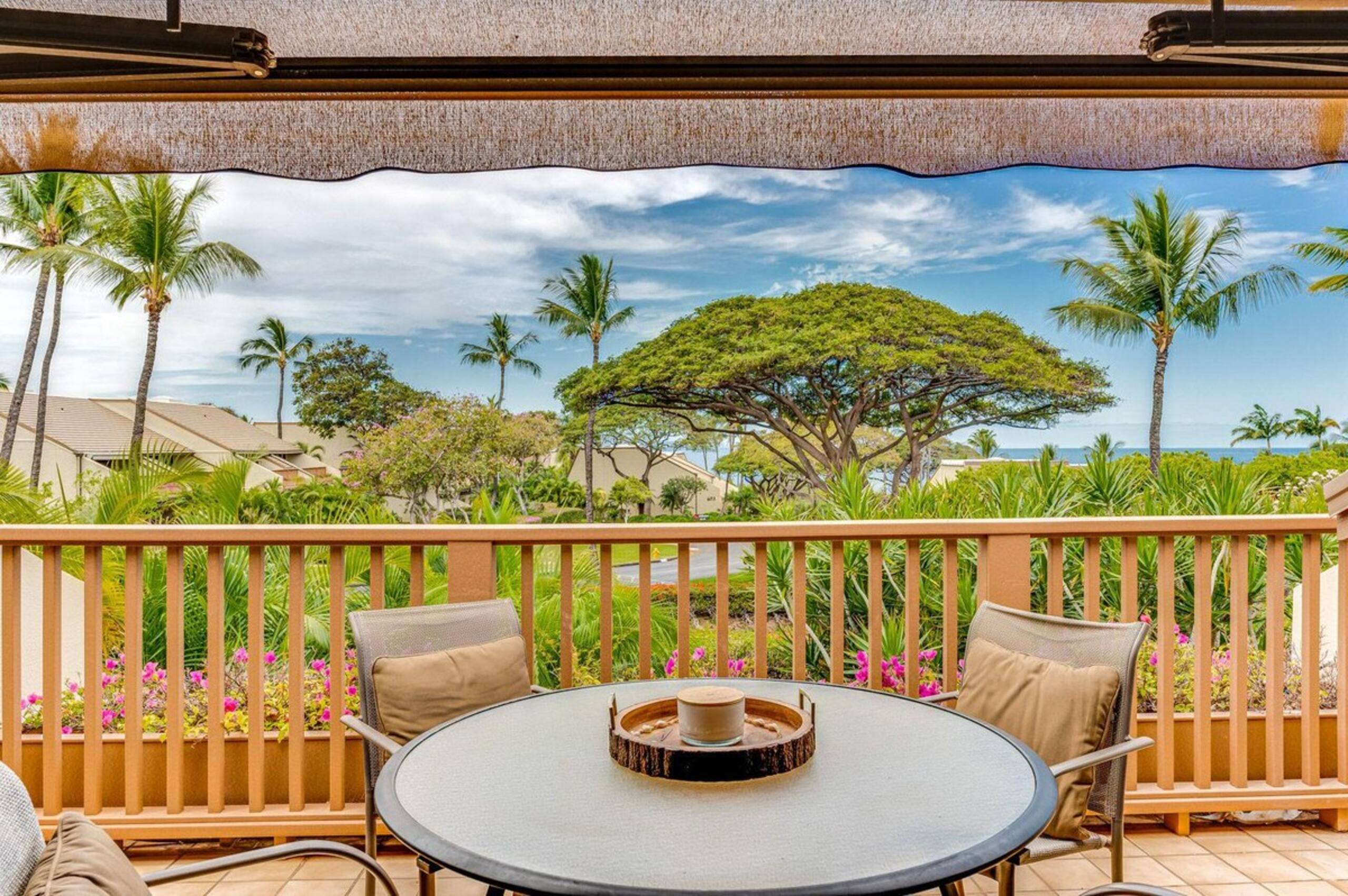 Top Floor Spacious Ocean View Condo Minutes to Be - Photo 13