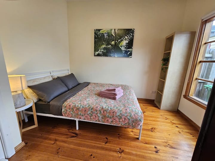 Cozy & Newly Renovated Preston Unit - Avstralija