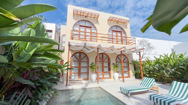 Villa Palmrose Luxury Bohemian Oasis In Bali - Australia