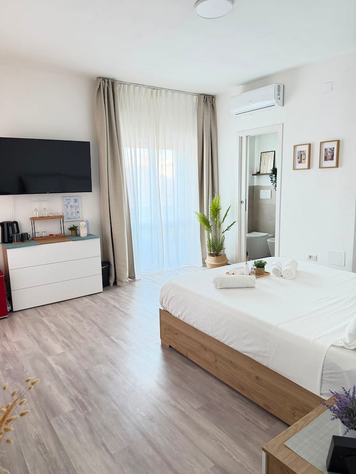 Suite Con Ingresso Indipendente E Bagno Privato - Iglesias
