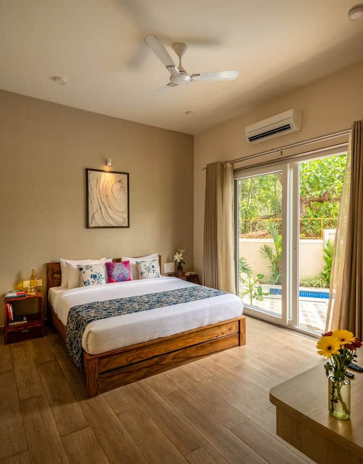 Bedroom 1 image 3