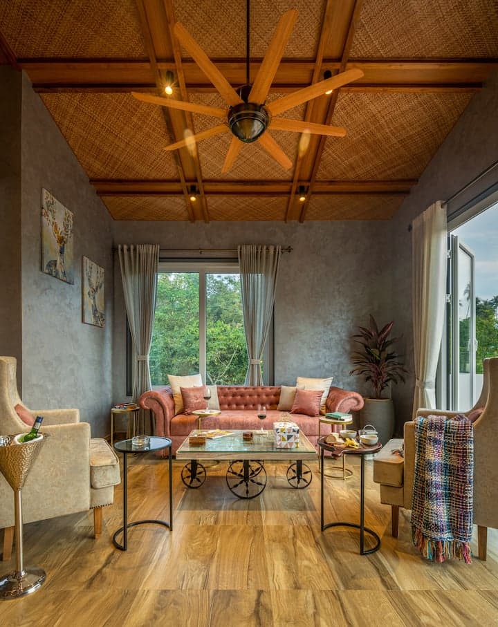 Living room image 1