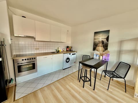 Erfolgreiche Airbnb-Immobilie: Lieblingsplatz Leipzig-helles City Apartment in Neustadt Neuschönefeld