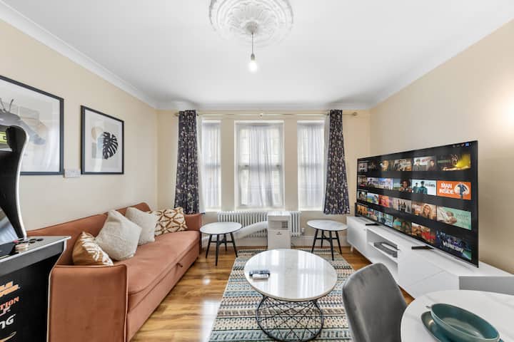 4br Leytonstone Family Home Walk To Tube & Shops - Ilford