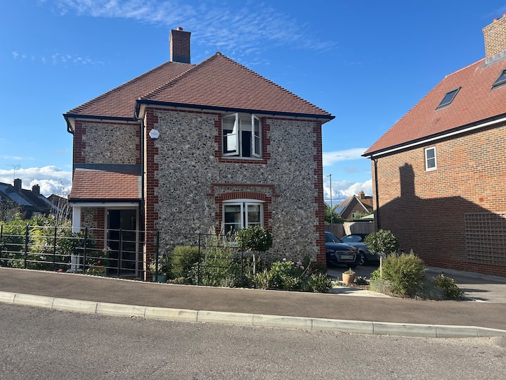 Beautiful Detached New House -Goodwood - Chichester
