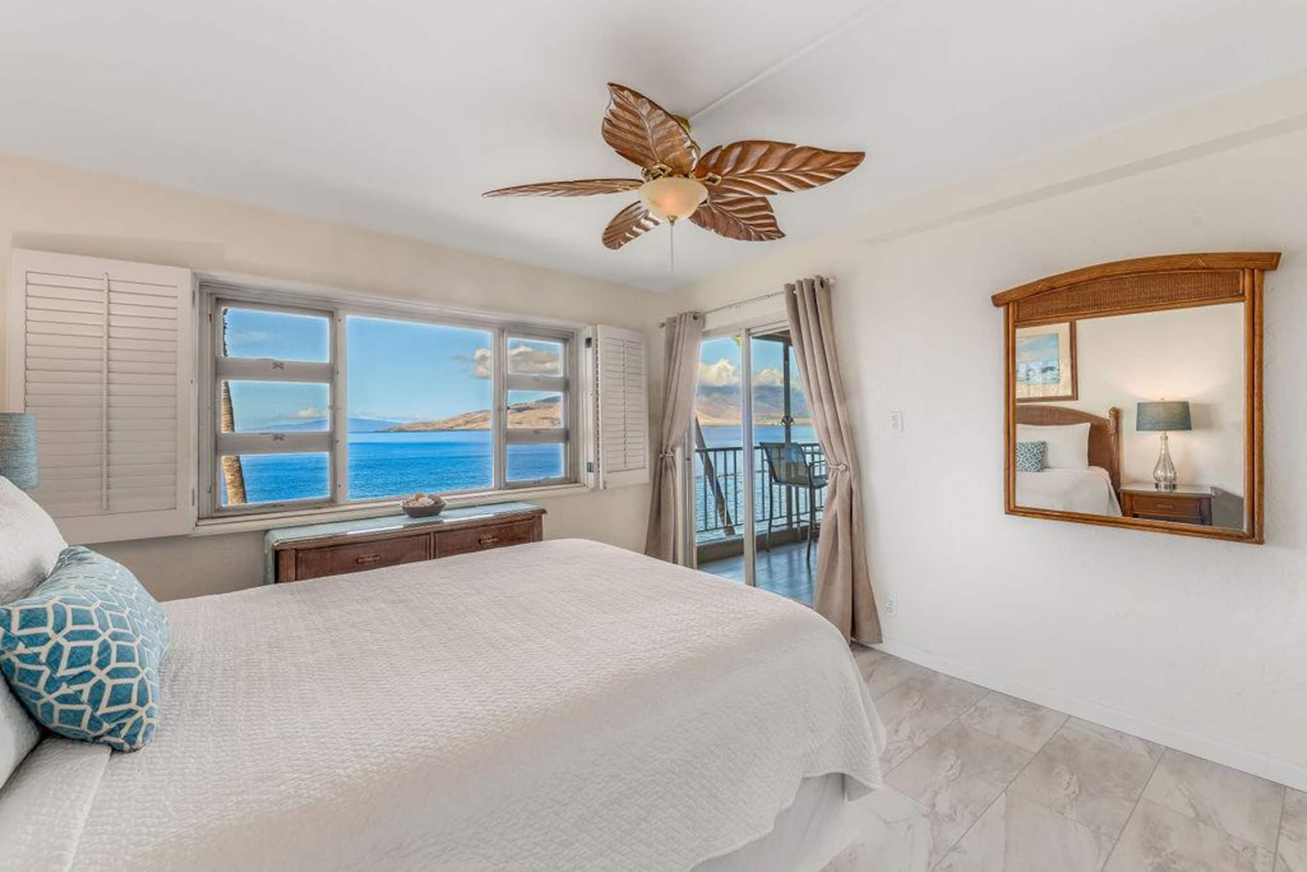 3BD Oceanfront Views I Menehune Shores 414 - Photo 13