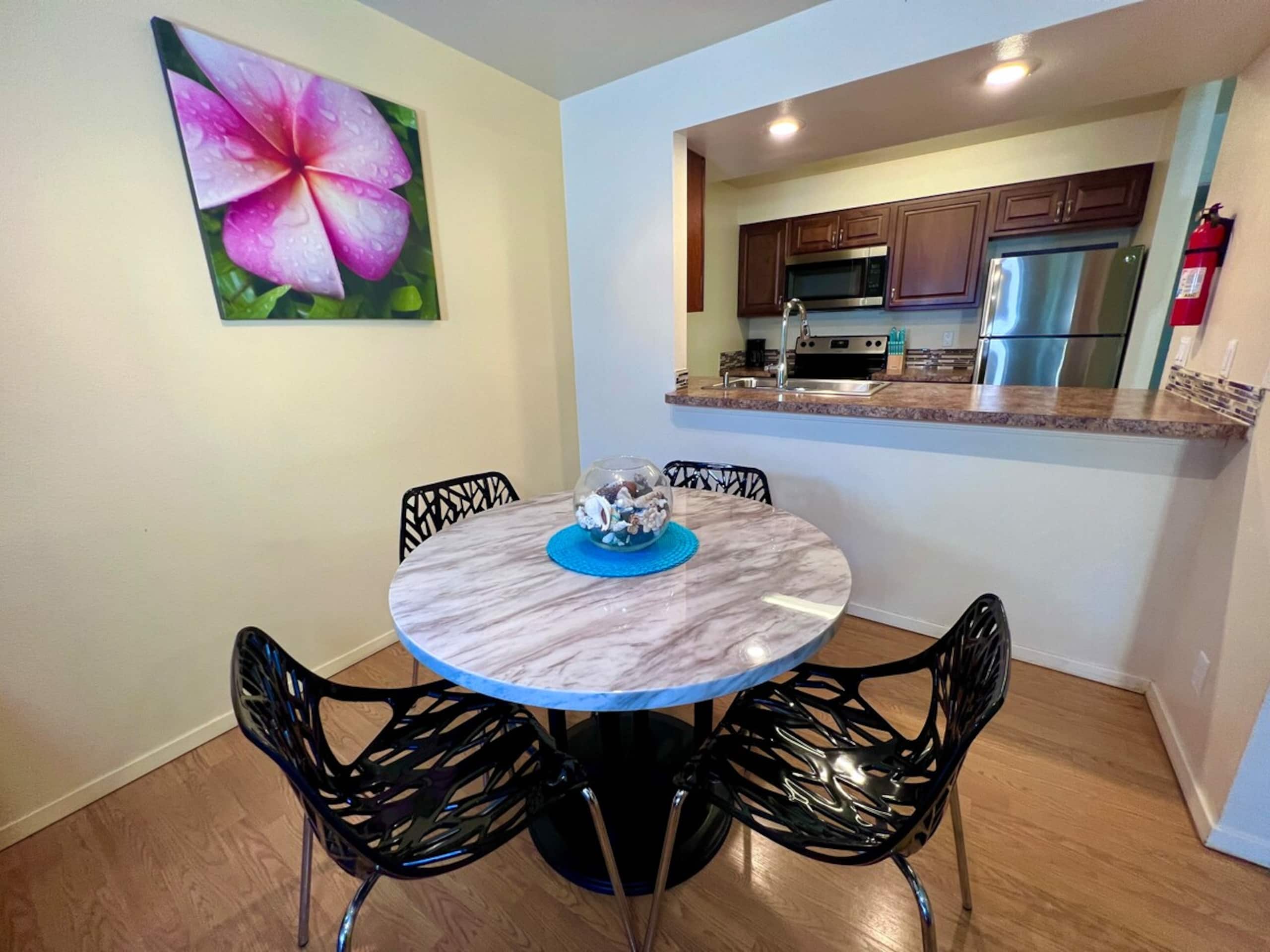 Great condo steps away from beach - Photo 19