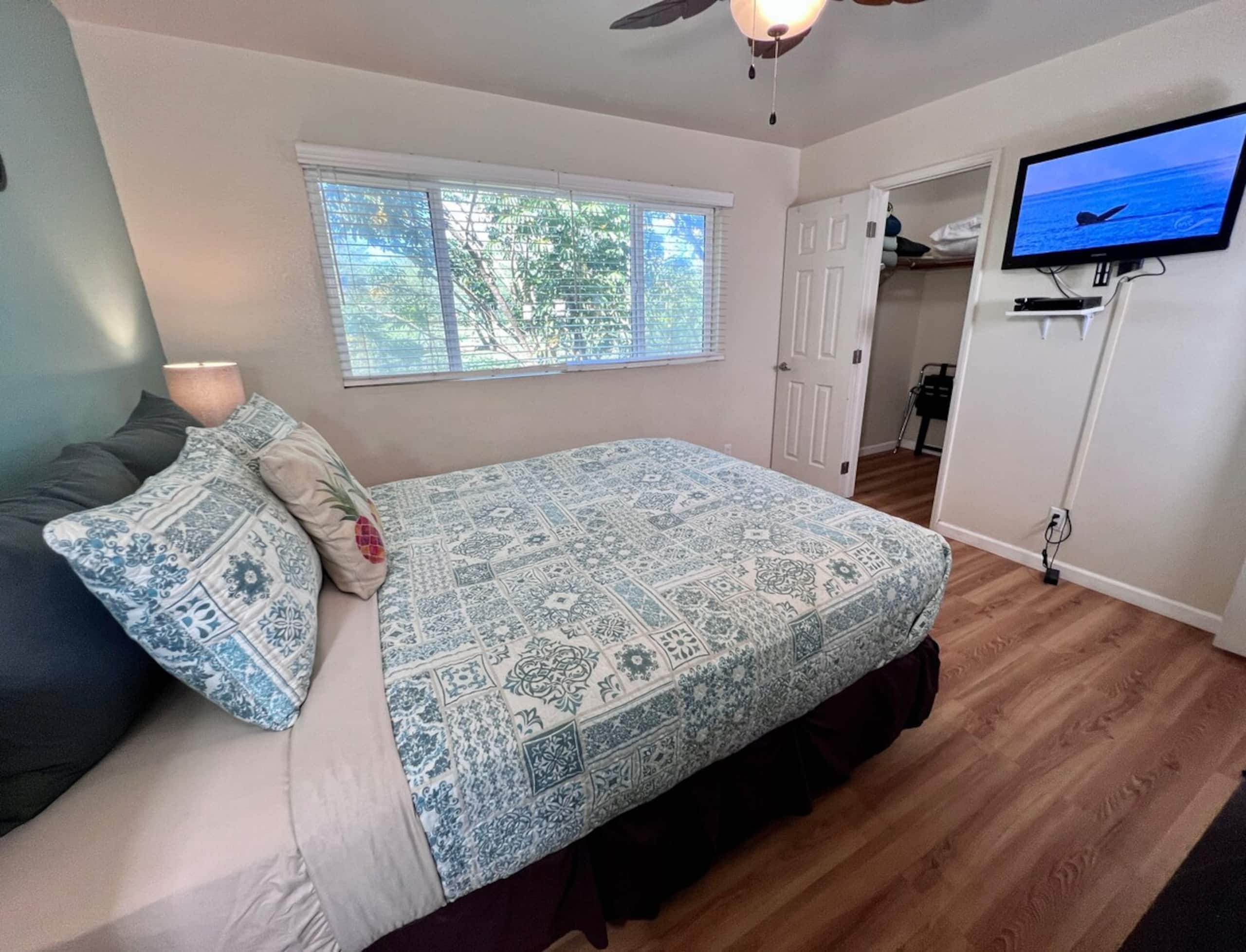 Great condo steps away from beach - Photo 22