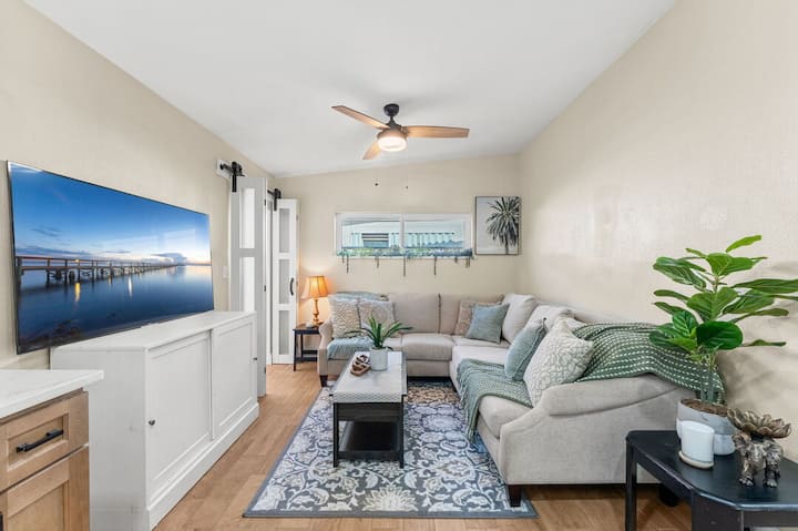 Sunny Beach House | Fire Pit | Fenced Yard | - Cape Canaveral, FL