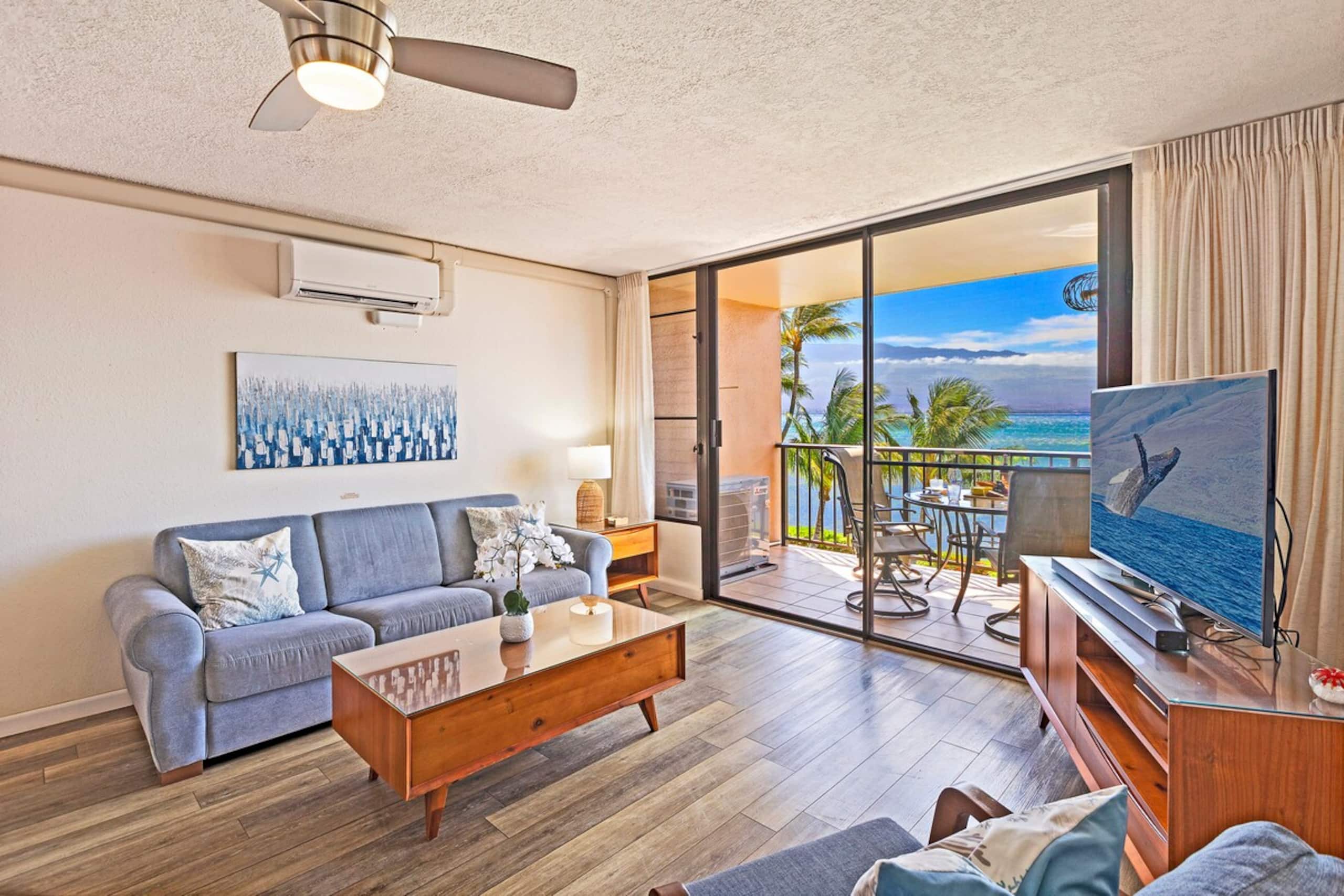 Breathtaking, FRONT ROW seat to the azure Pacific - Photo 1