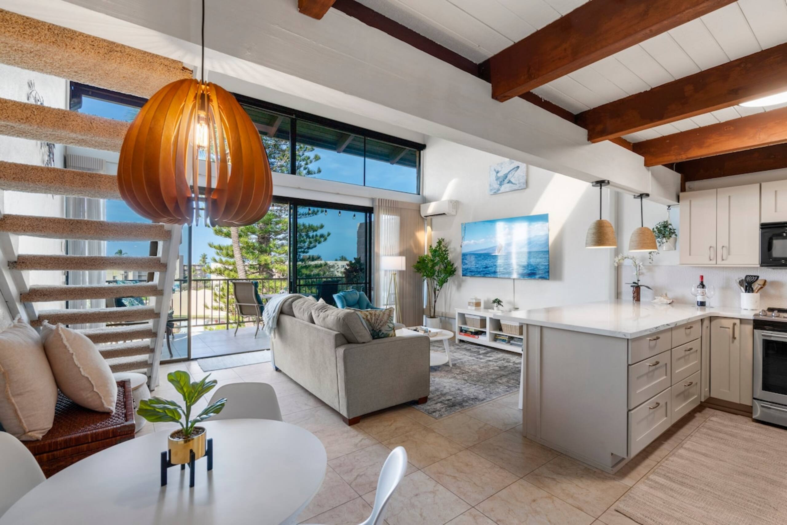 Kihei Alii Kai Front Row Penthouse, Walk to Beach - Photo 6