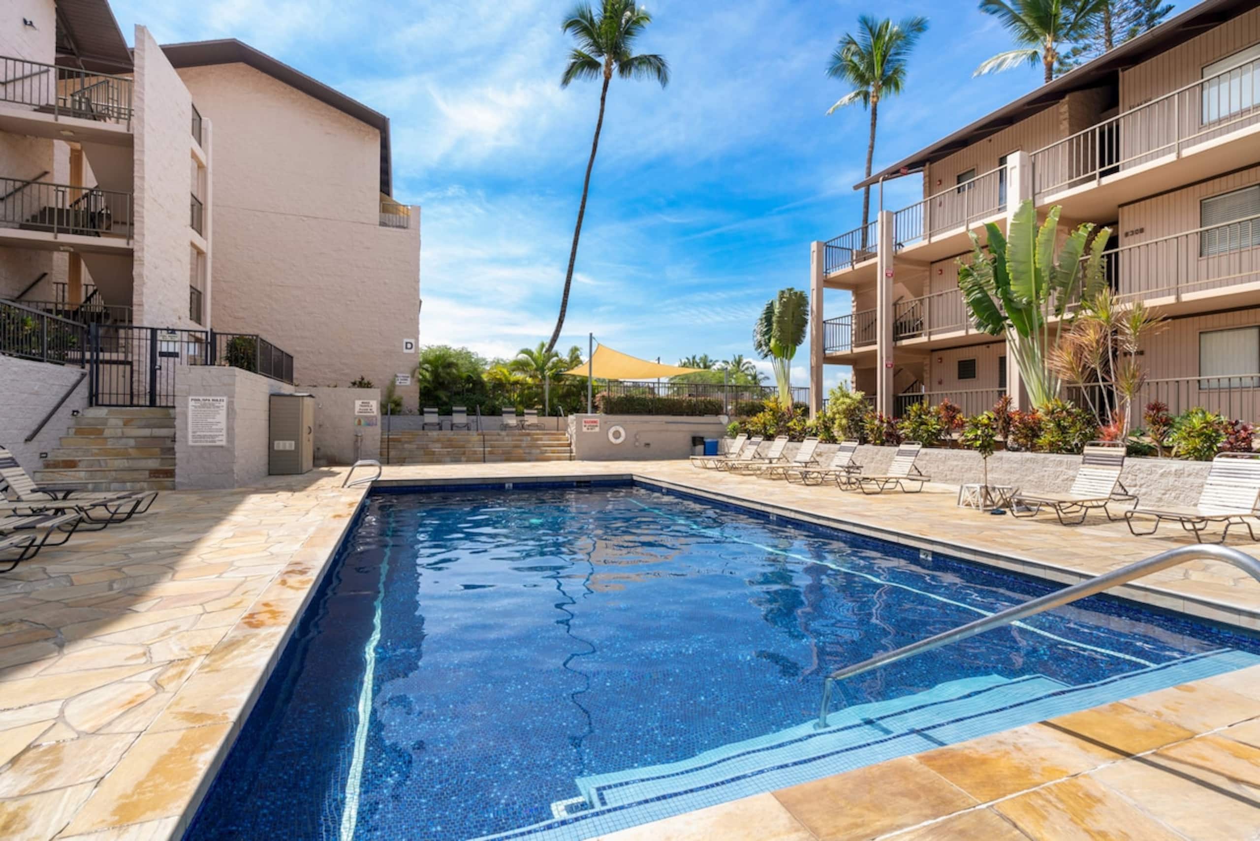 Kihei Alii Kai Front Row Penthouse, Walk to Beach - Photo 29