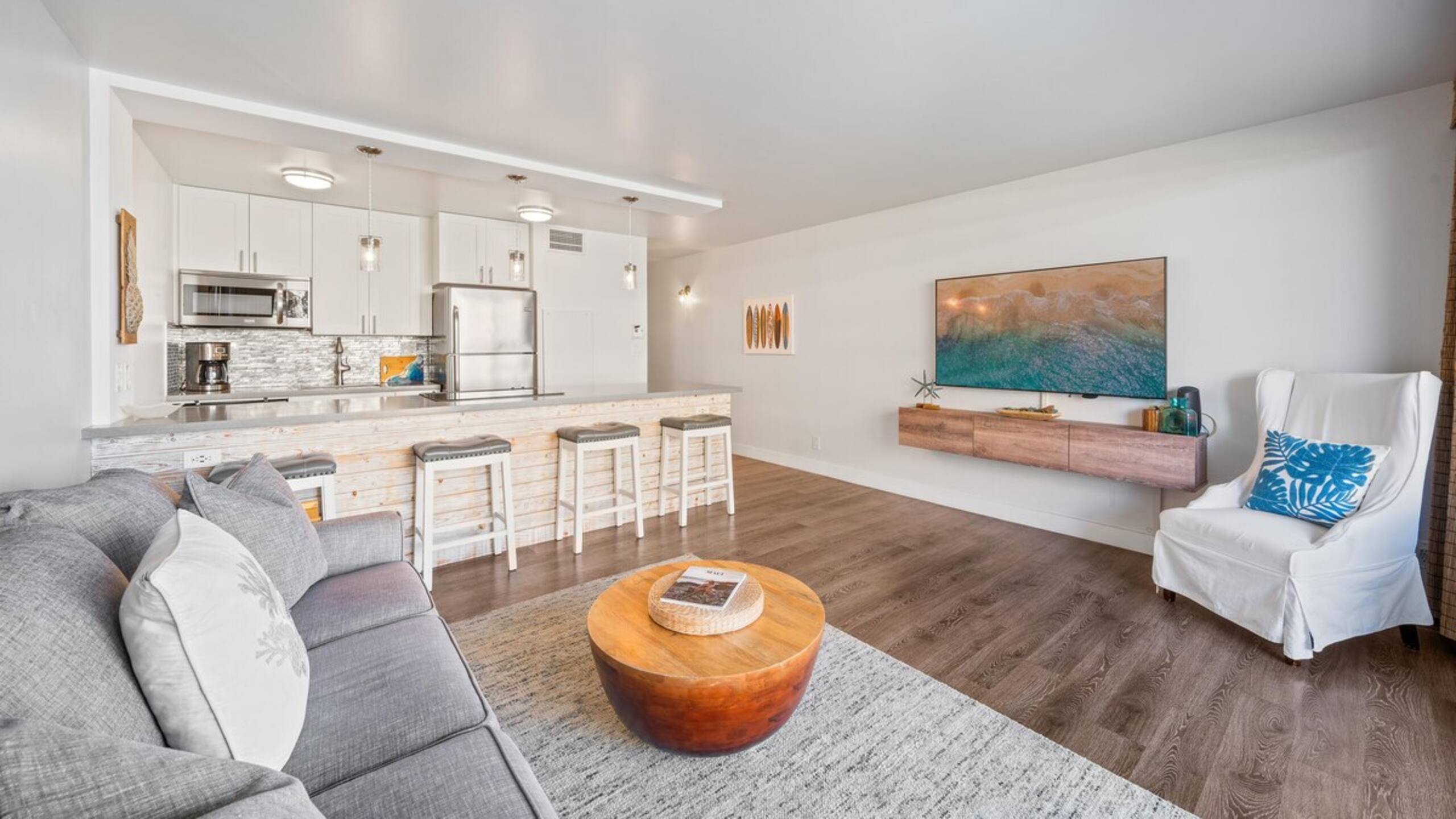 Gorgeous Oceanfront Remodel I Sugar Beach 210 - Photo 4