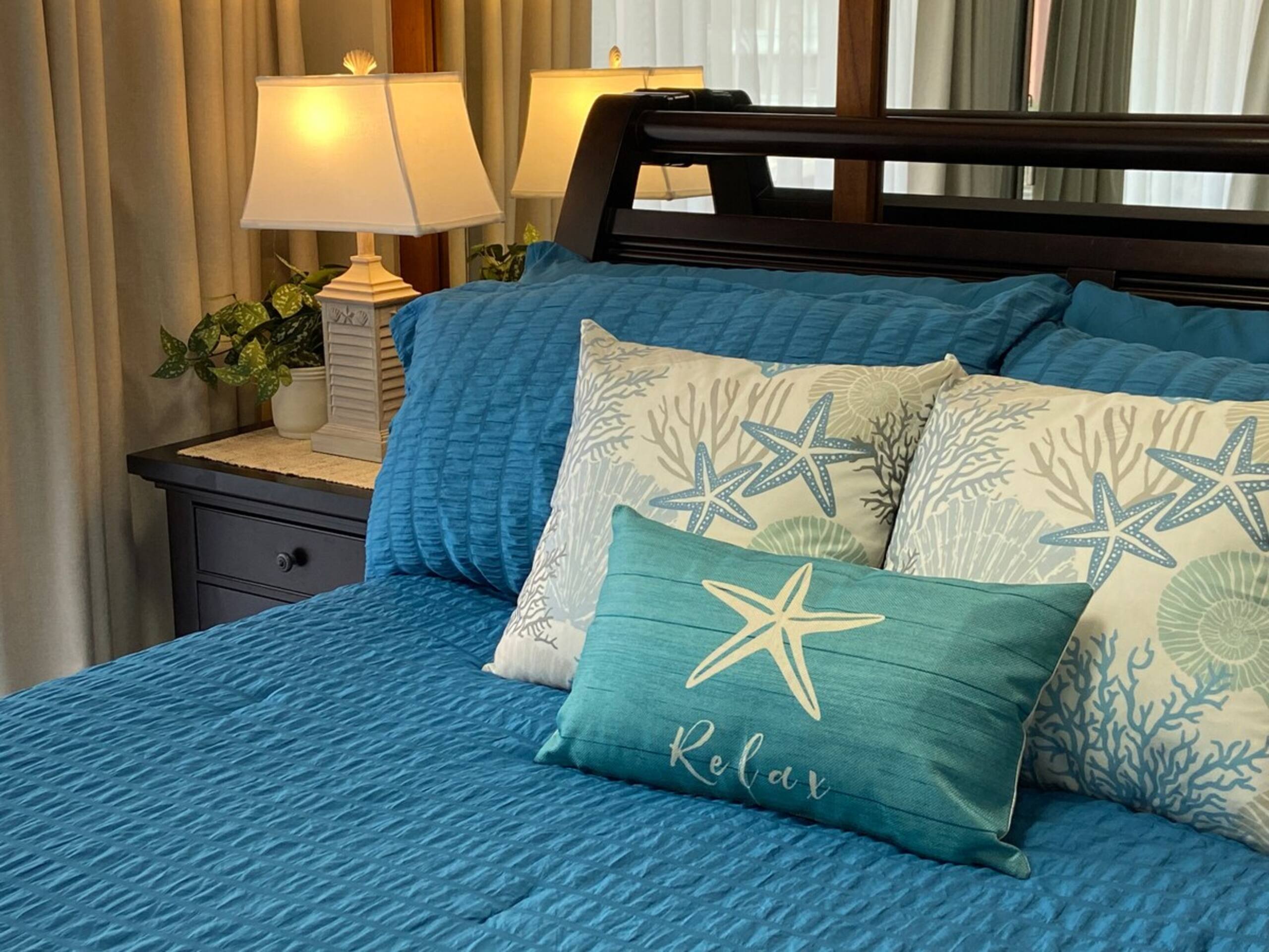 Wakiki condo near beach, kitchen, pool, sleeps 8 - Photo 36