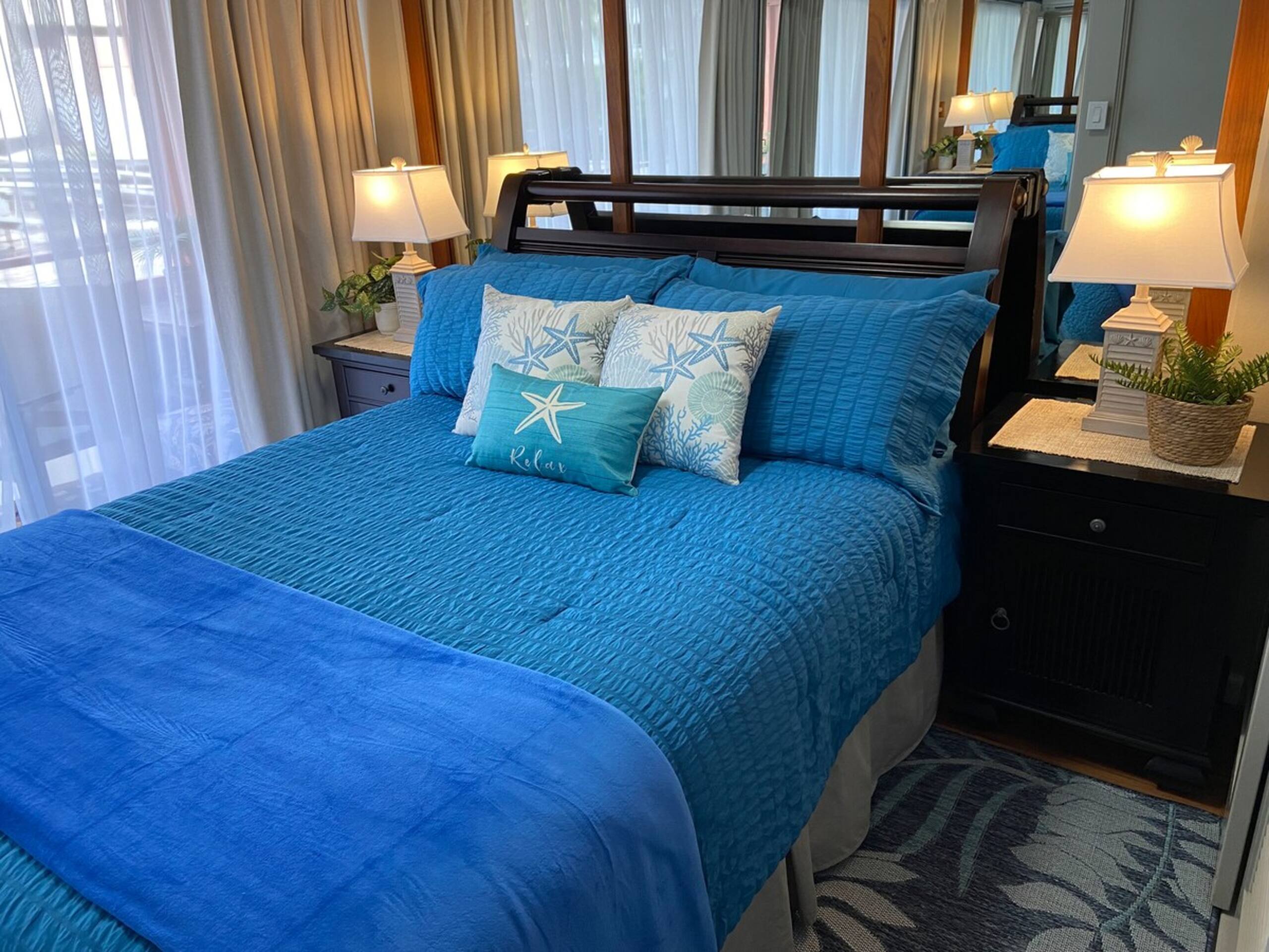 Wakiki condo near beach, kitchen, pool, sleeps 8 - Photo 45