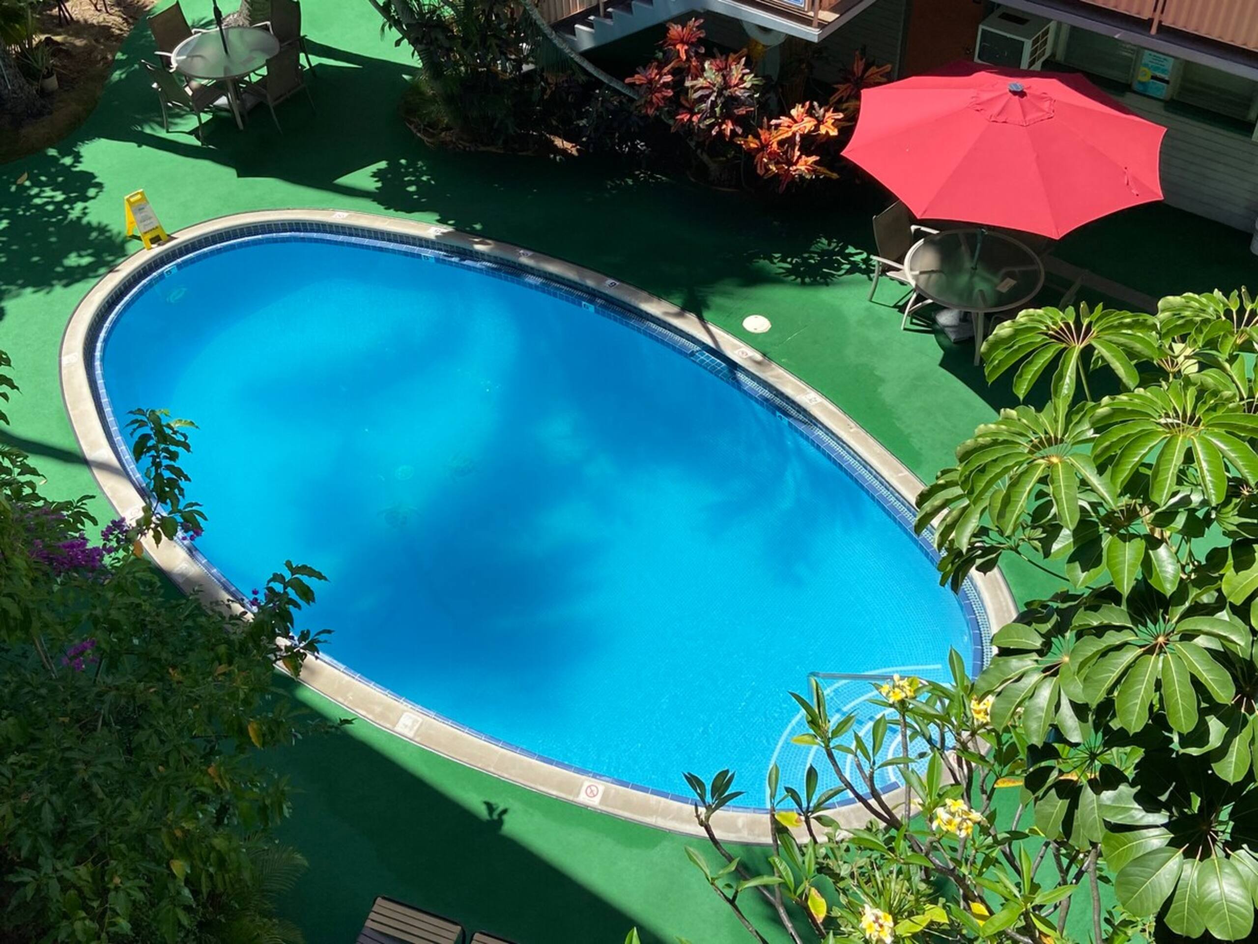 Wakiki condo near beach, kitchen, pool, sleeps 8 - Photo 83