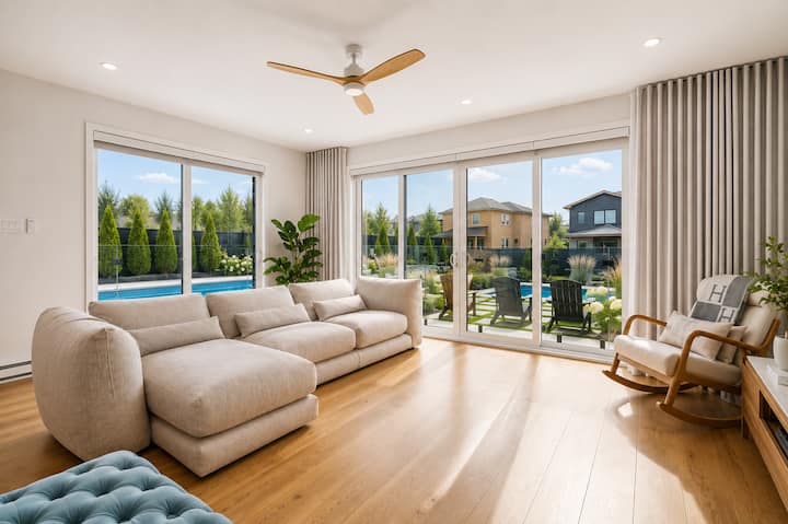 Luxury Designer Retreat | Pool Garage Sleeps 10 - Mirabel