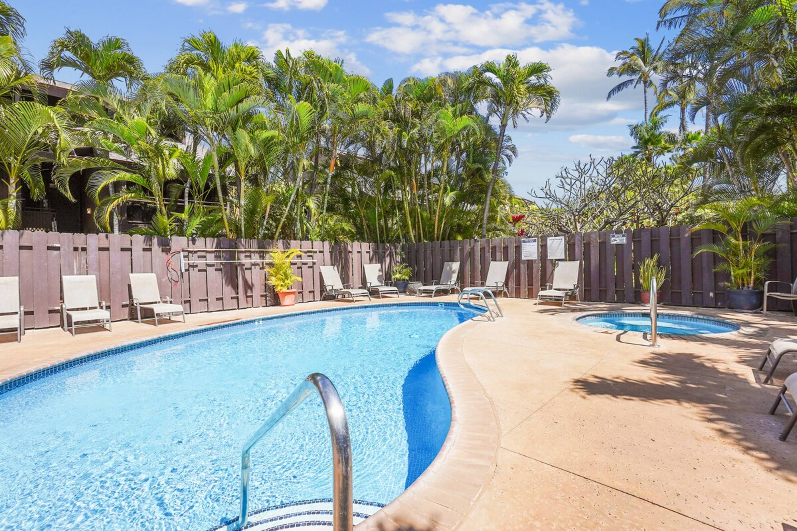 Low rates- A/C-free parking- No resort fees KR103 - Photo 29