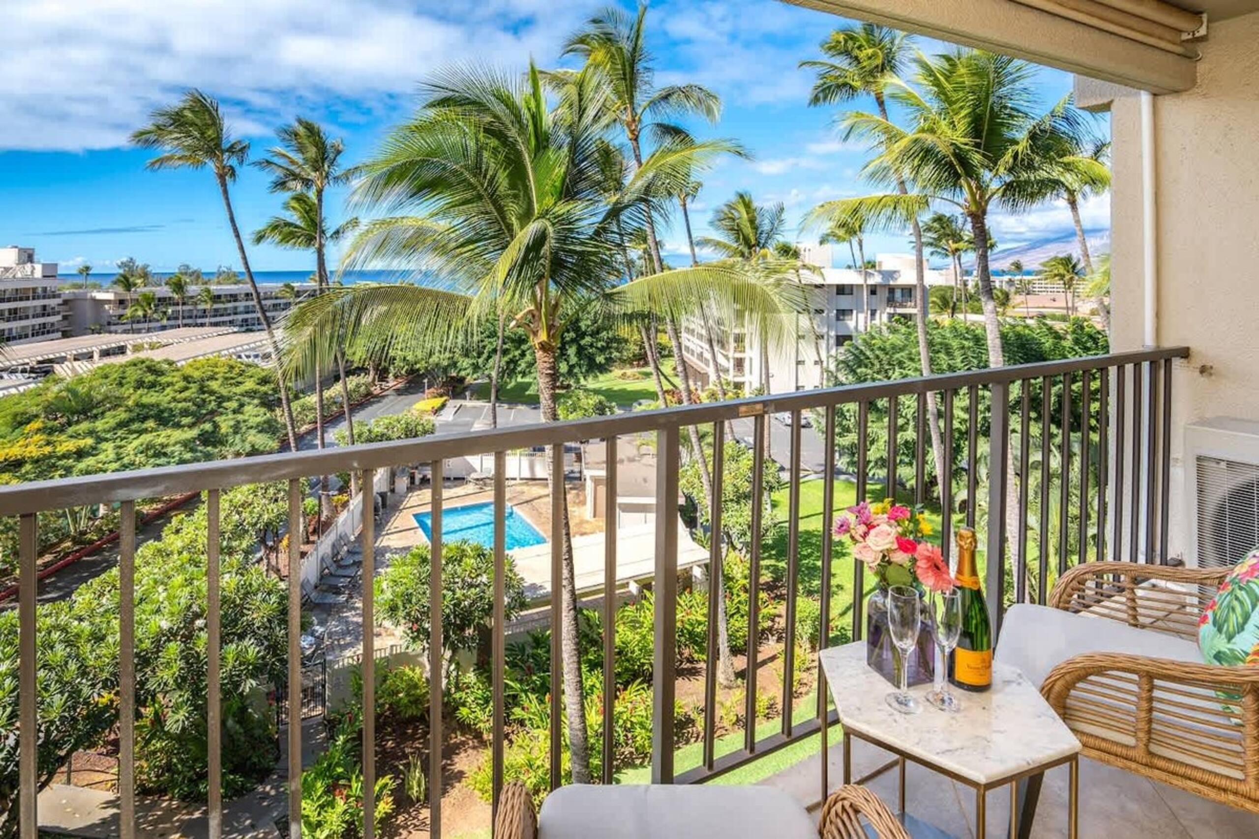 Stylish Hawaiian Tropical Oceanview Vistas - Photo 25