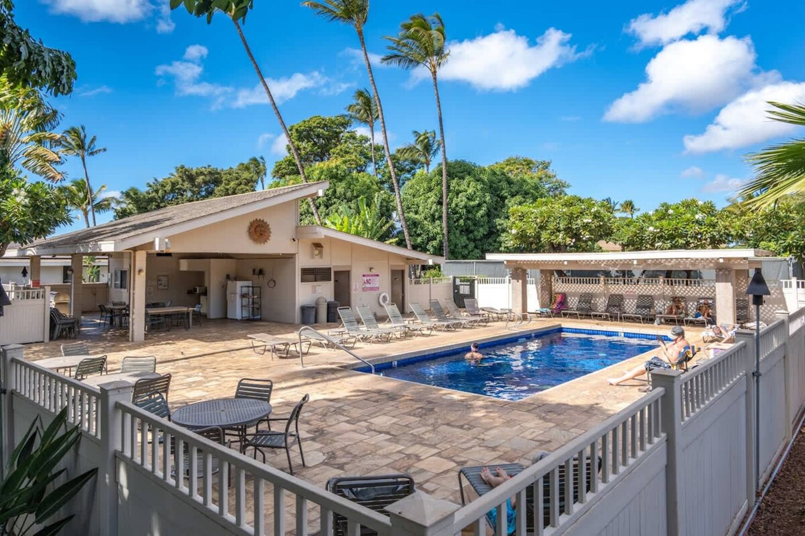 Stylish Hawaiian Tropical Oceanview Vistas - Photo 42