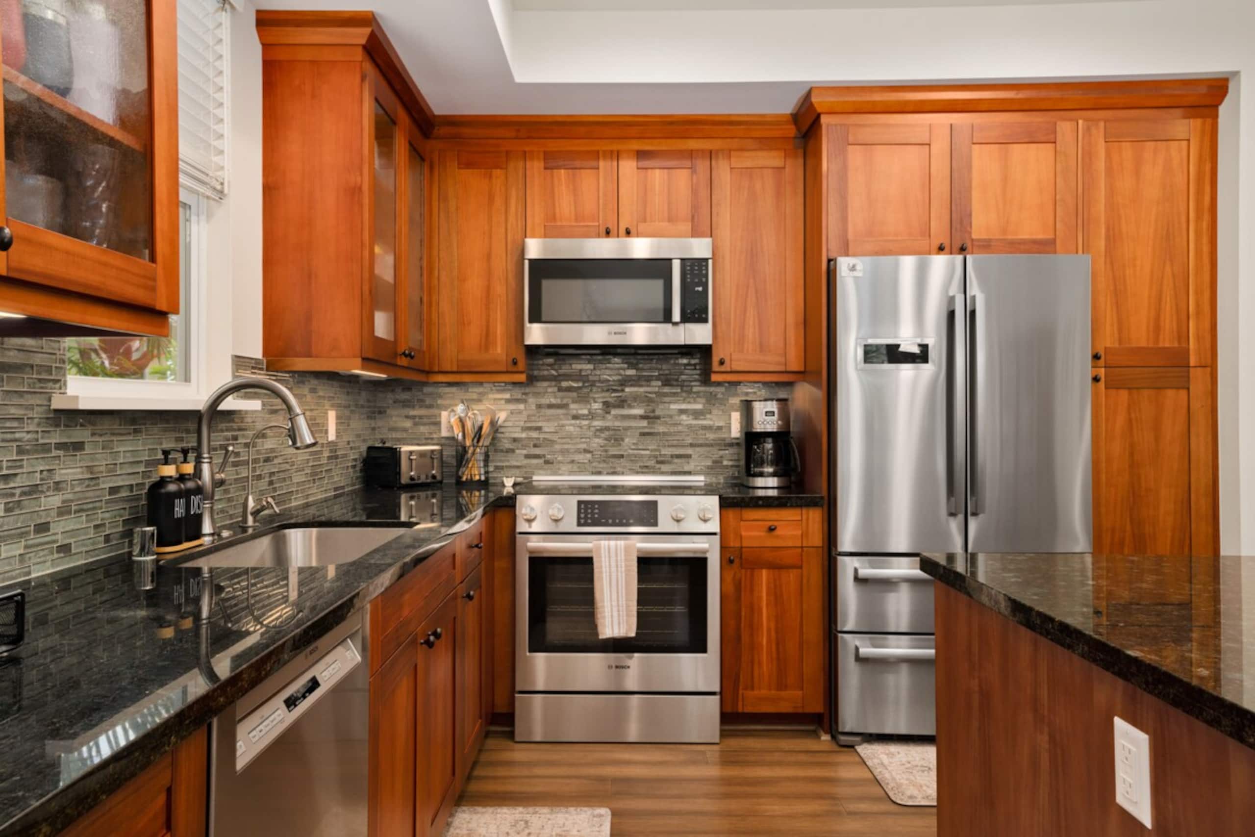 3BR Poipu condo, pool and beach gear - Photo 19
