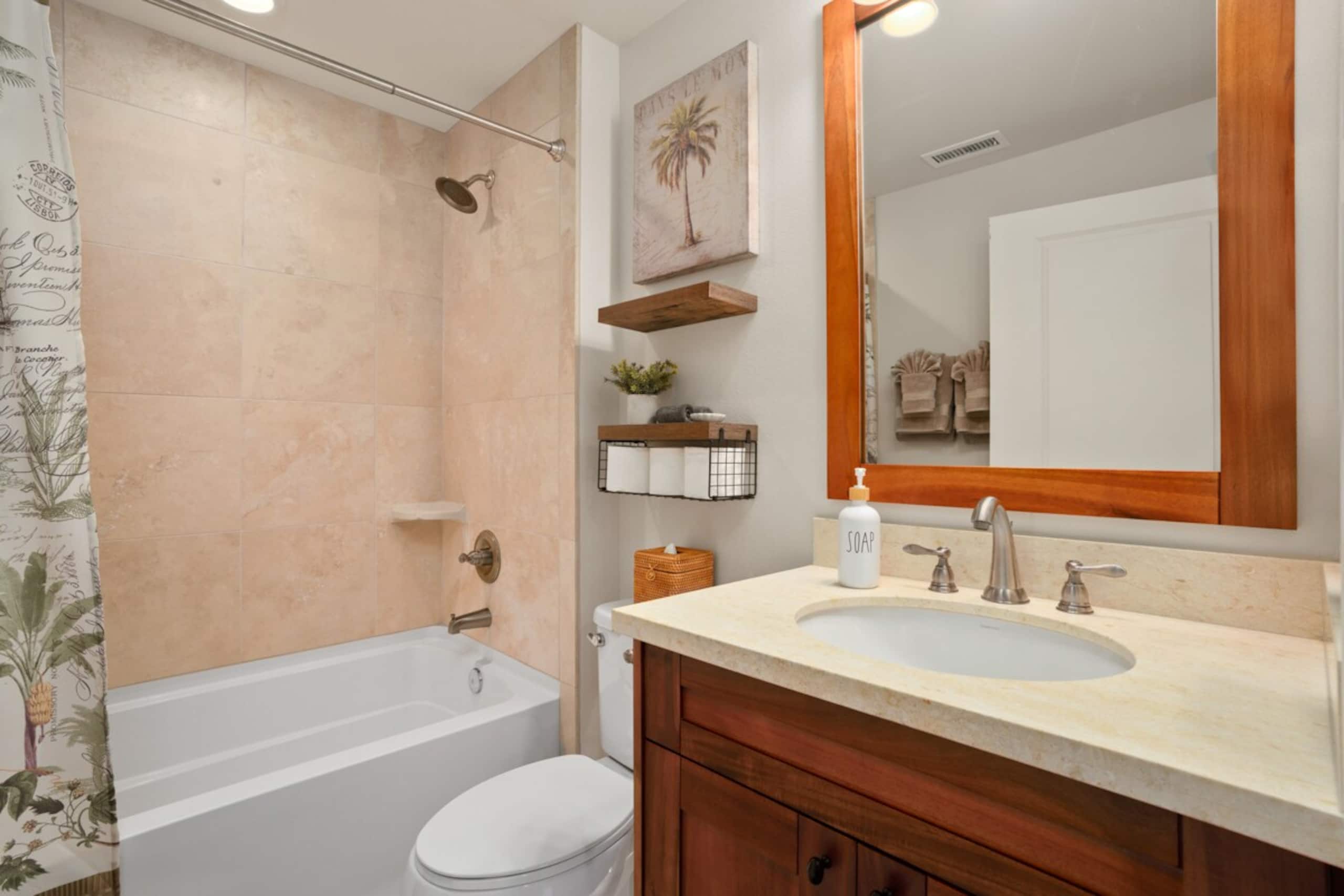 3BR Poipu condo, pool and beach gear - Photo 21