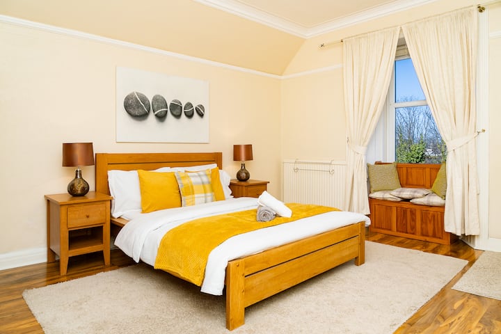 Victorian Cottage Near Portobello Beach, Sleeps 8 - Edinburgh