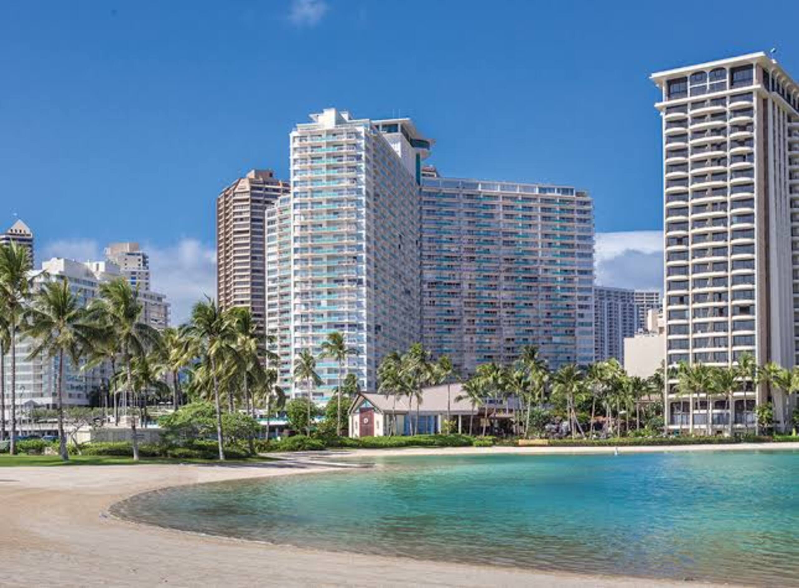 OceanView Ilikai Condo Free Parking/Pool -Sleeps 6 - Photo 12