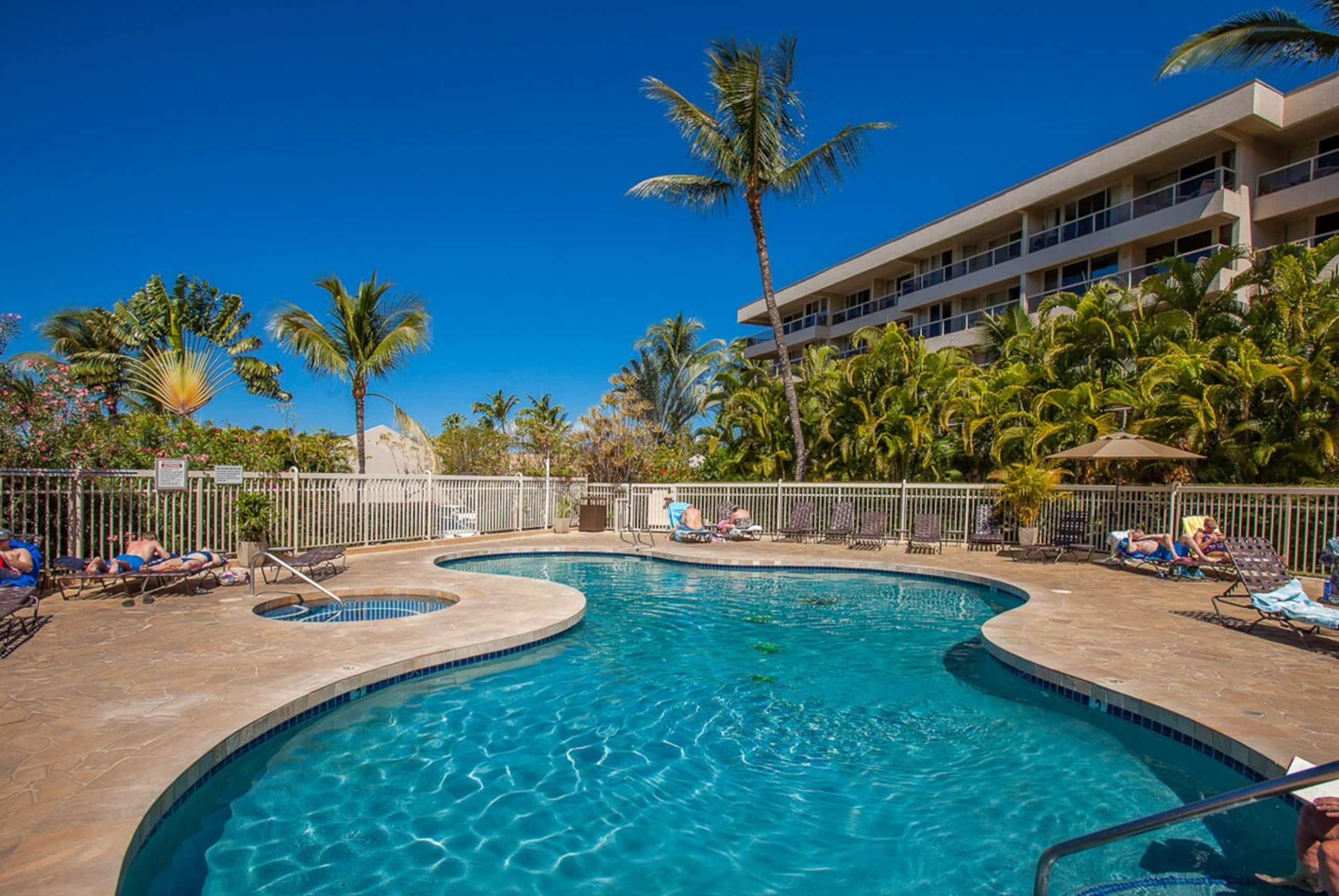 Maui Banyan H205 Steps from Kamaole II Beach - Photo 34