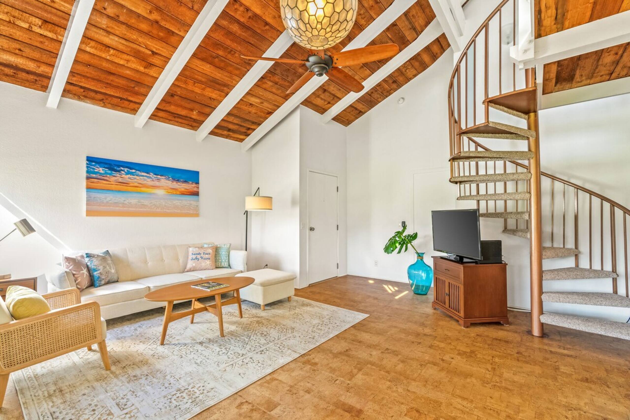 1 Br 1.5 Ba Condo Golf Course View, Pool, Hot Tub - Photo 3