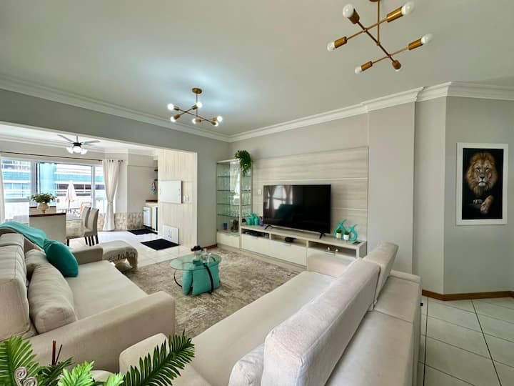 Apartamento Aconchegante E Completo. - Capão da Canoa