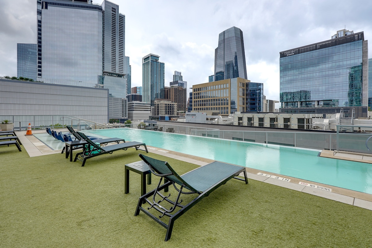 Explore Dtwn Austin! Luxe High-Rise Escape w/ Pool