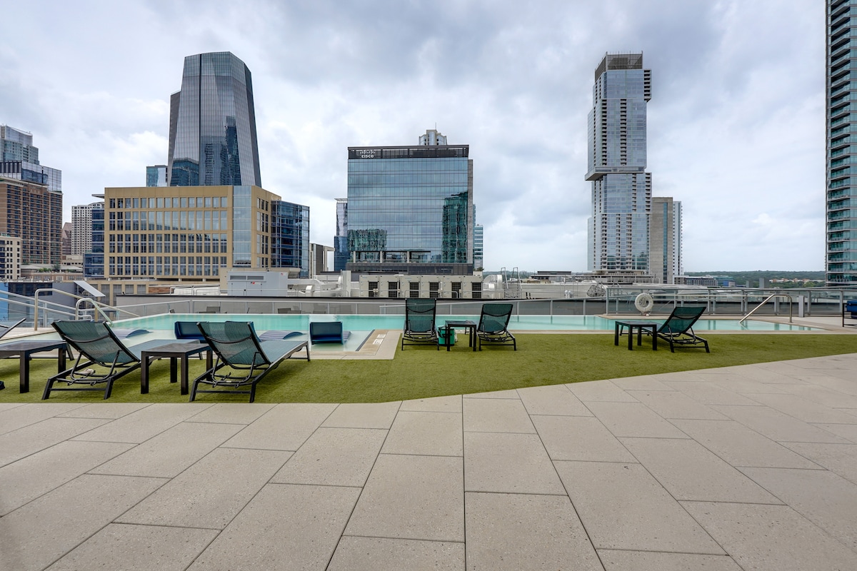 Explore Dtwn Austin! Luxe High-Rise Escape w/ Pool