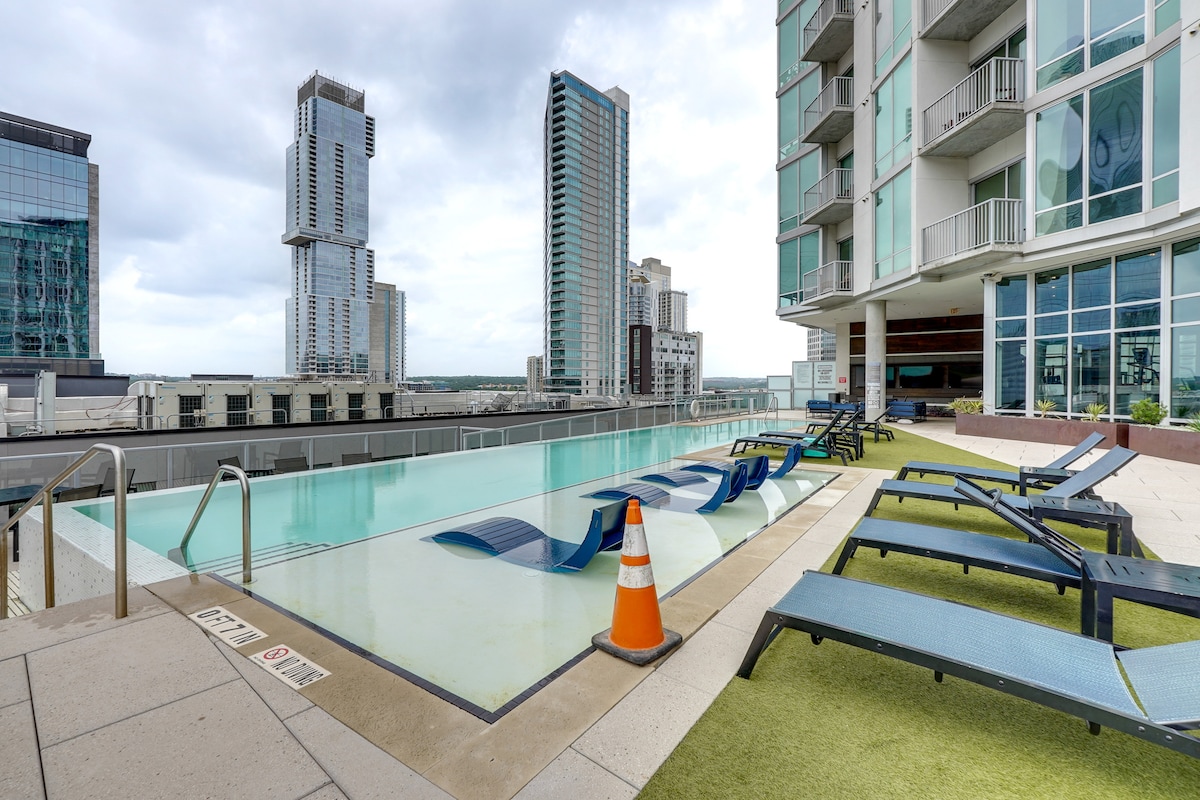 Explore Dtwn Austin! Luxe High-Rise Escape w/ Pool