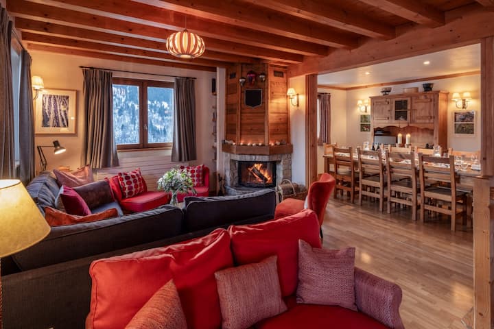 Chalet Alpin Avec Sauna Privé Et Vue Sur La Vallée - France
