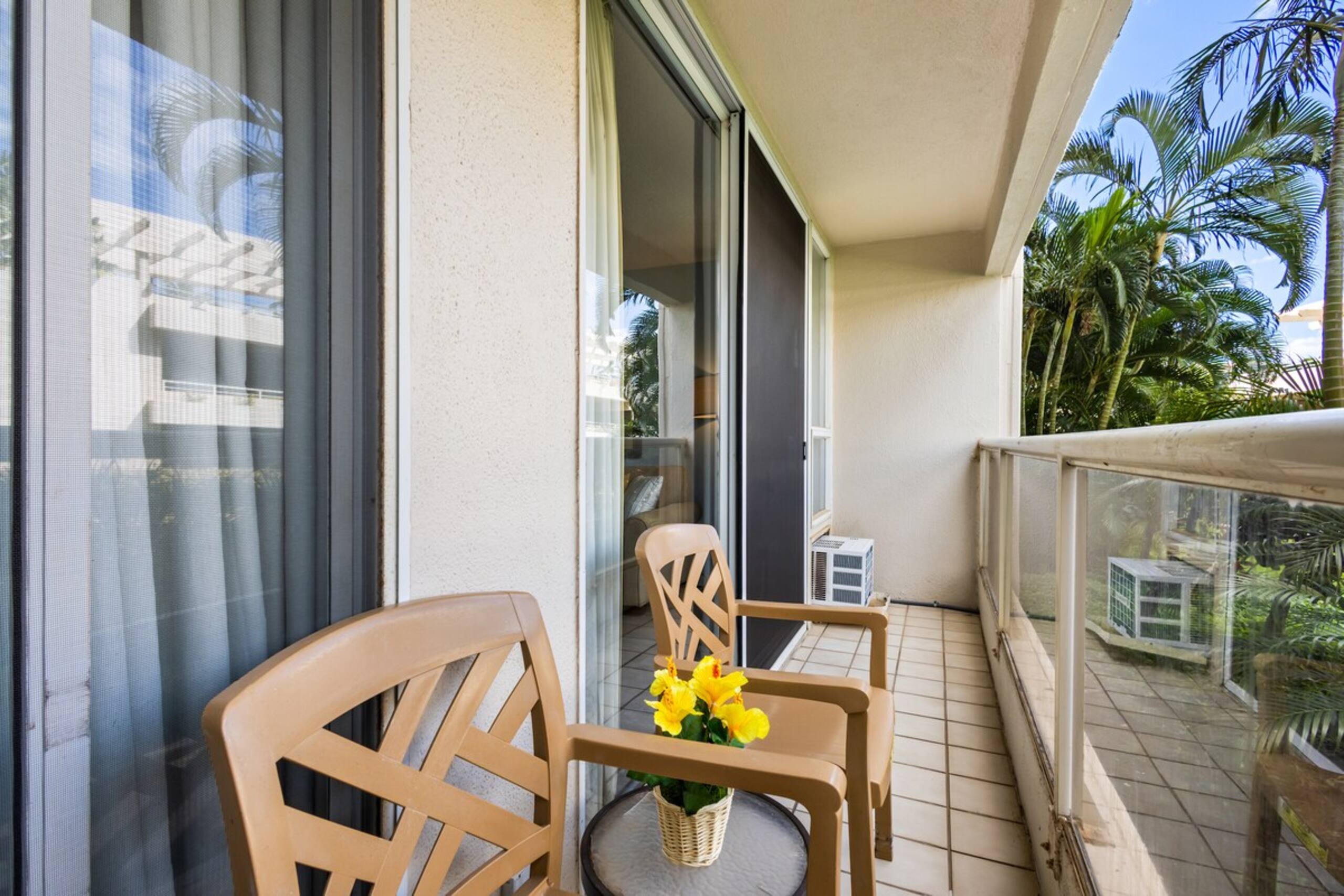 Maui Banyan 1-Bed 2-Bath Suite with AC - Photo 24