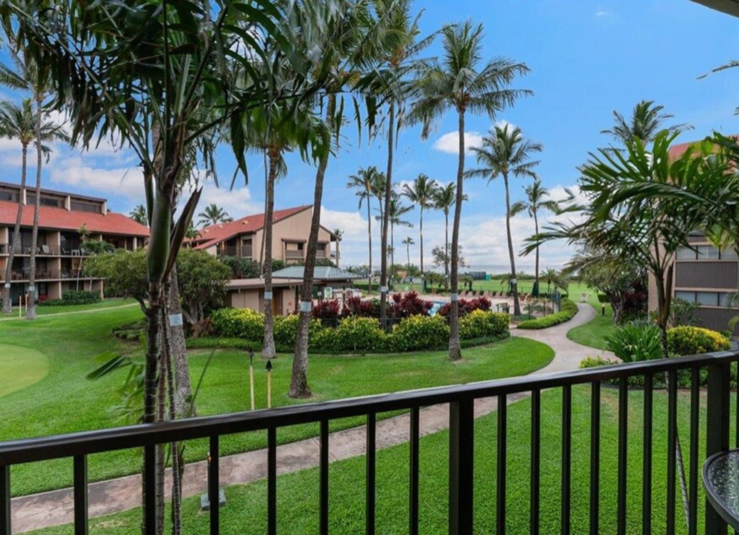 Stunning Luxury Oceanview Condo - Photo 27