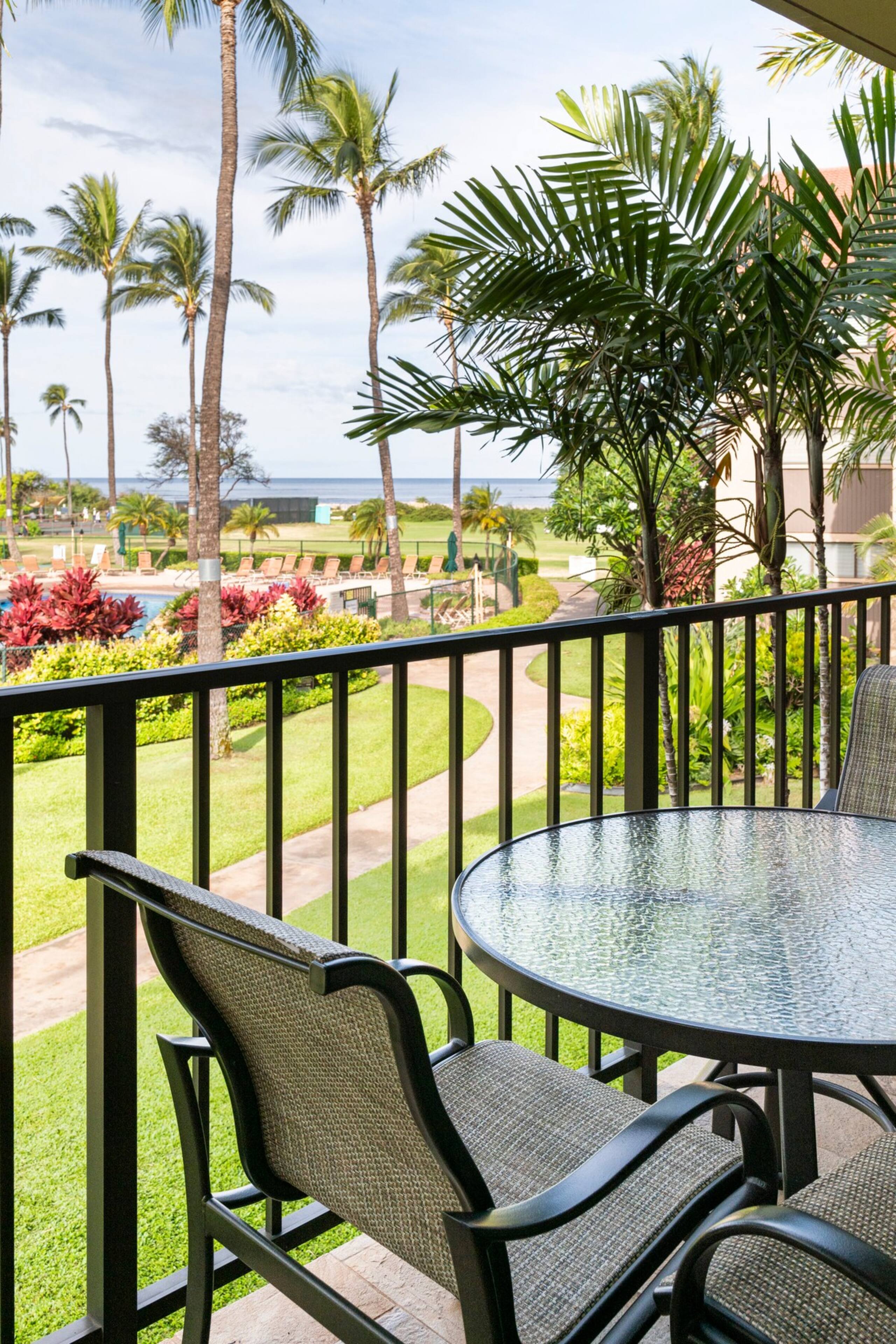 Stunning Luxury Oceanview Condo - Photo 12
