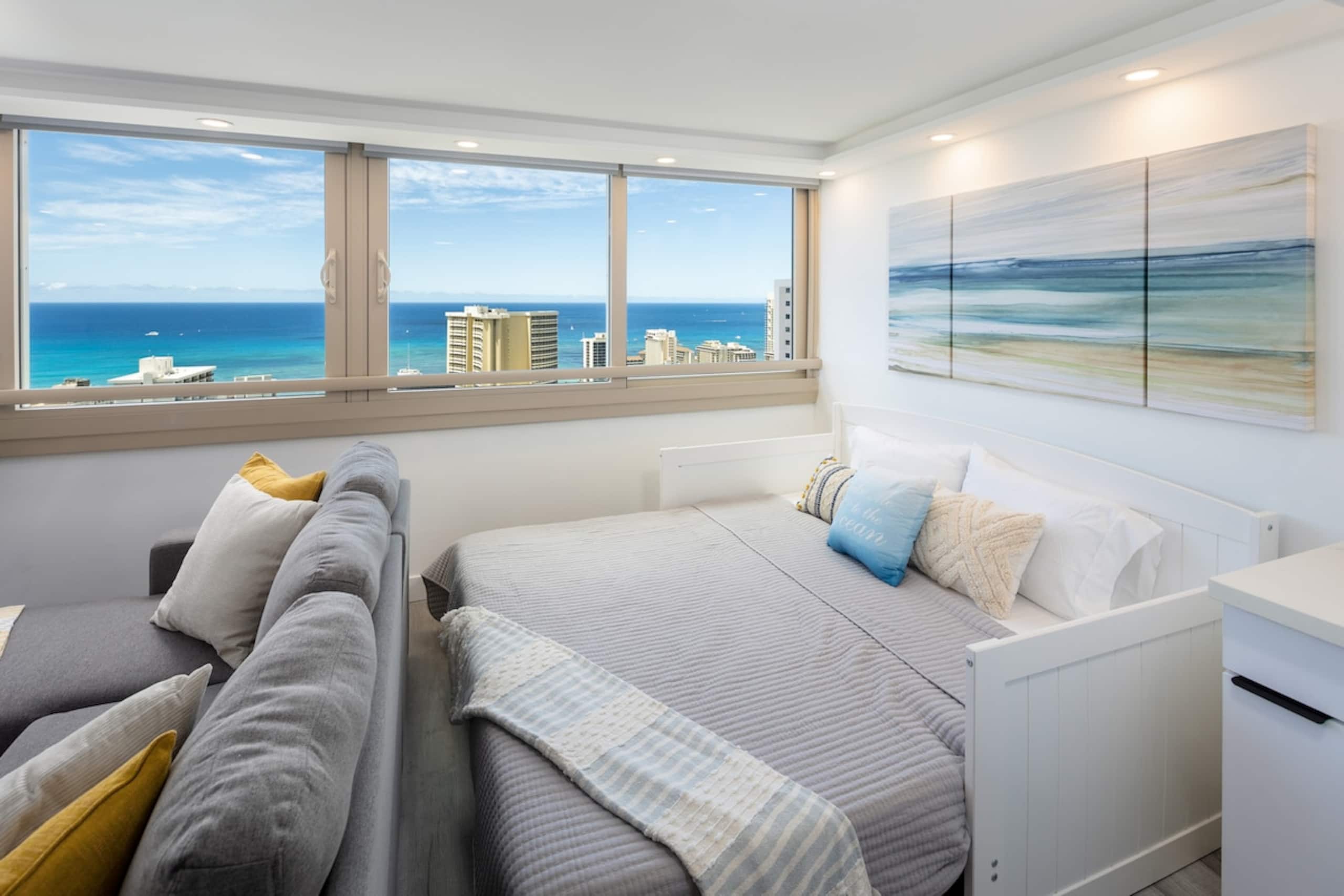 Upscale TOP 43rd FL Amazing Ocean View 1BRWaikiki - Photo 5