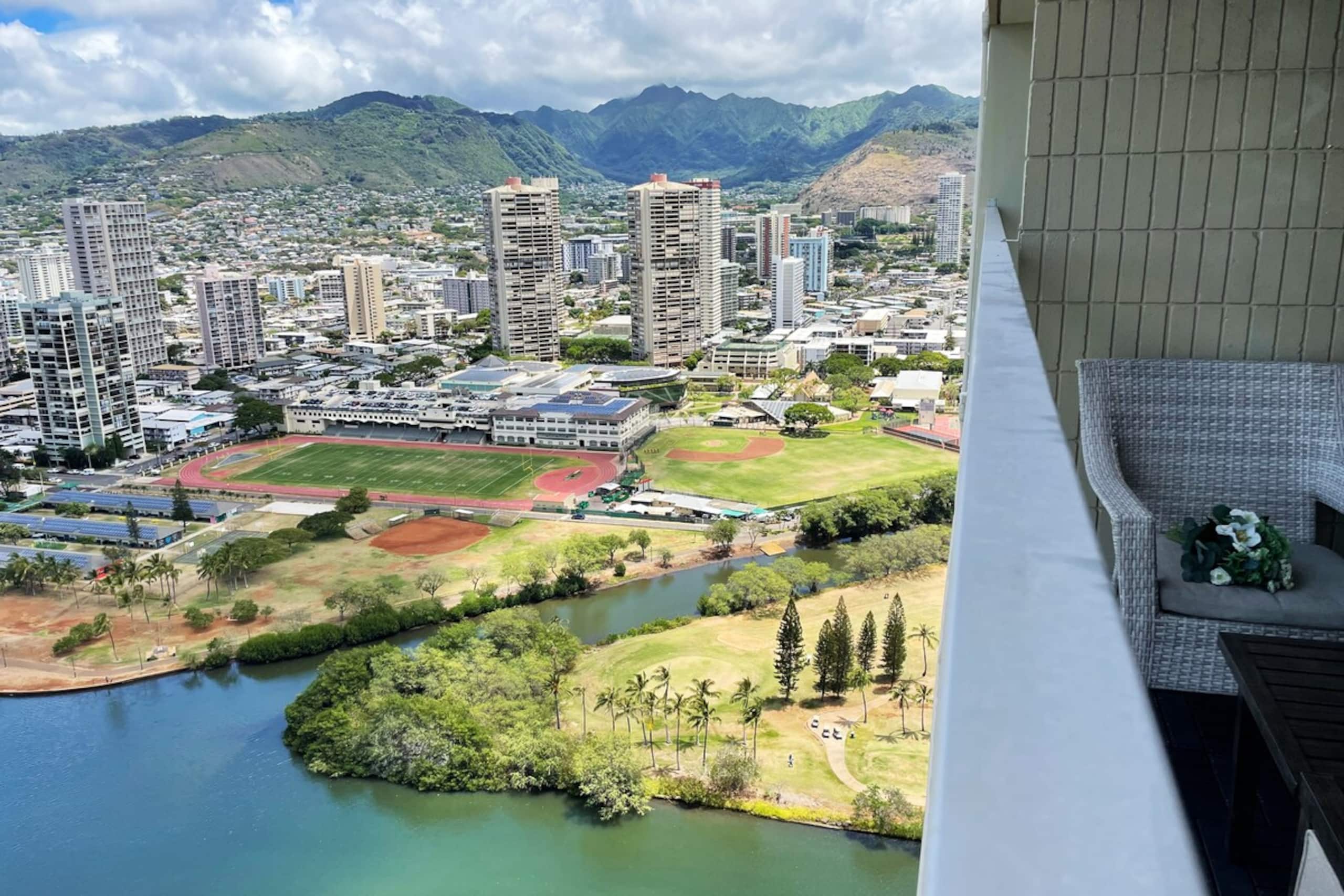Upscale TOP 43rd FL Amazing Ocean View 1BRWaikiki - Photo 37