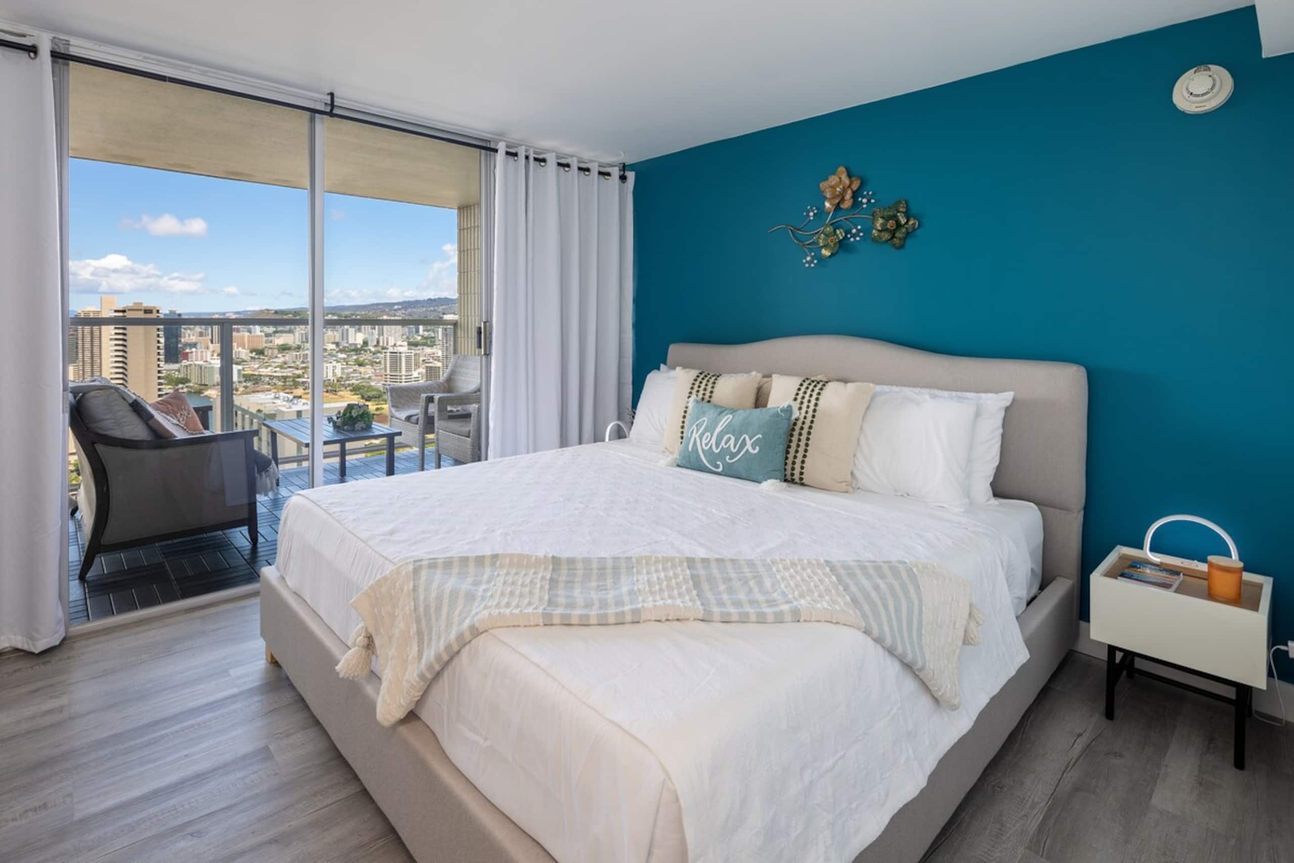 Upscale TOP 43rd FL Amazing Ocean View 1BRWaikiki - Photo 11