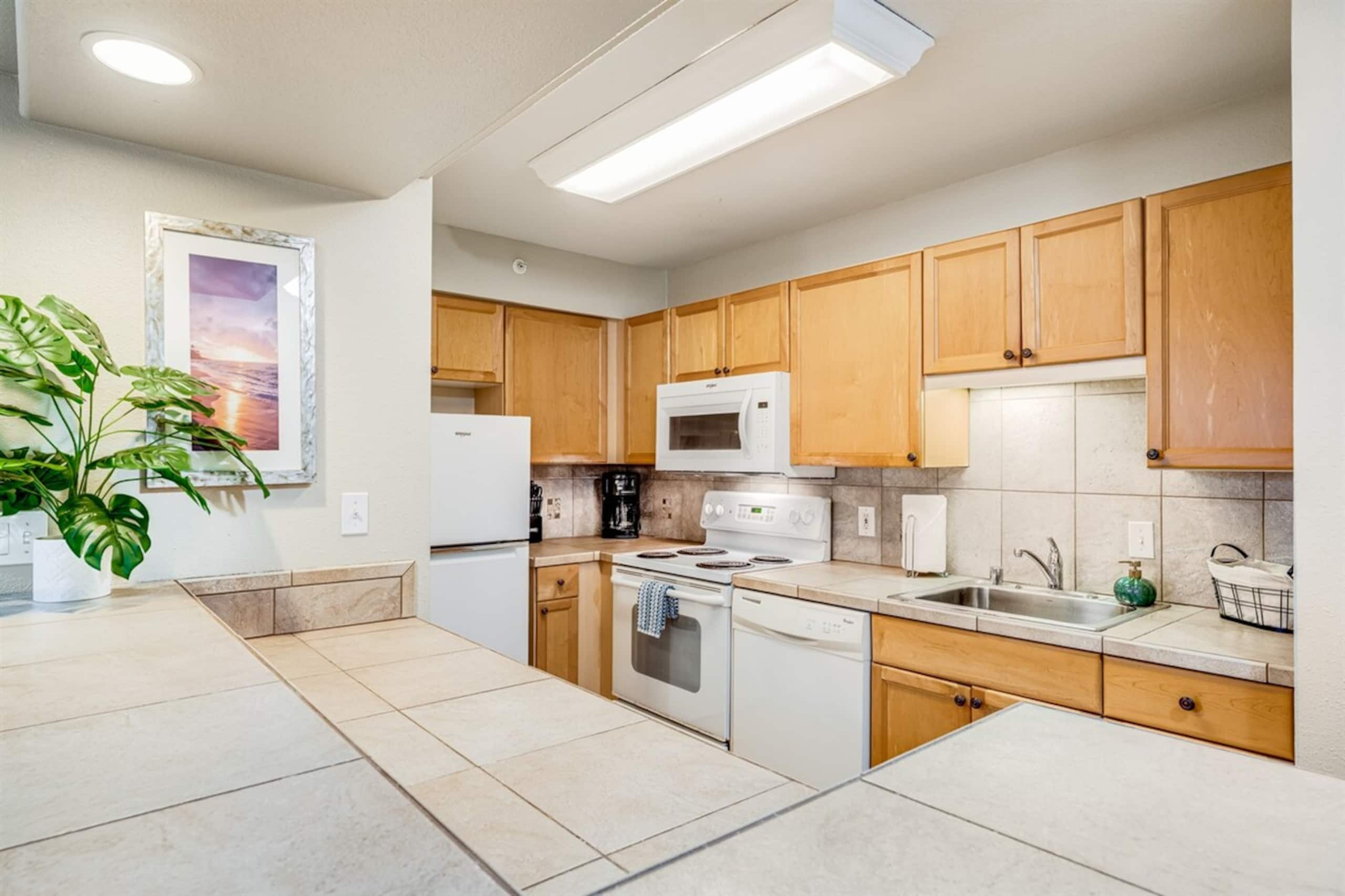 Oceanfront Kahana Maui Condo Right on the Beach - Photo 16