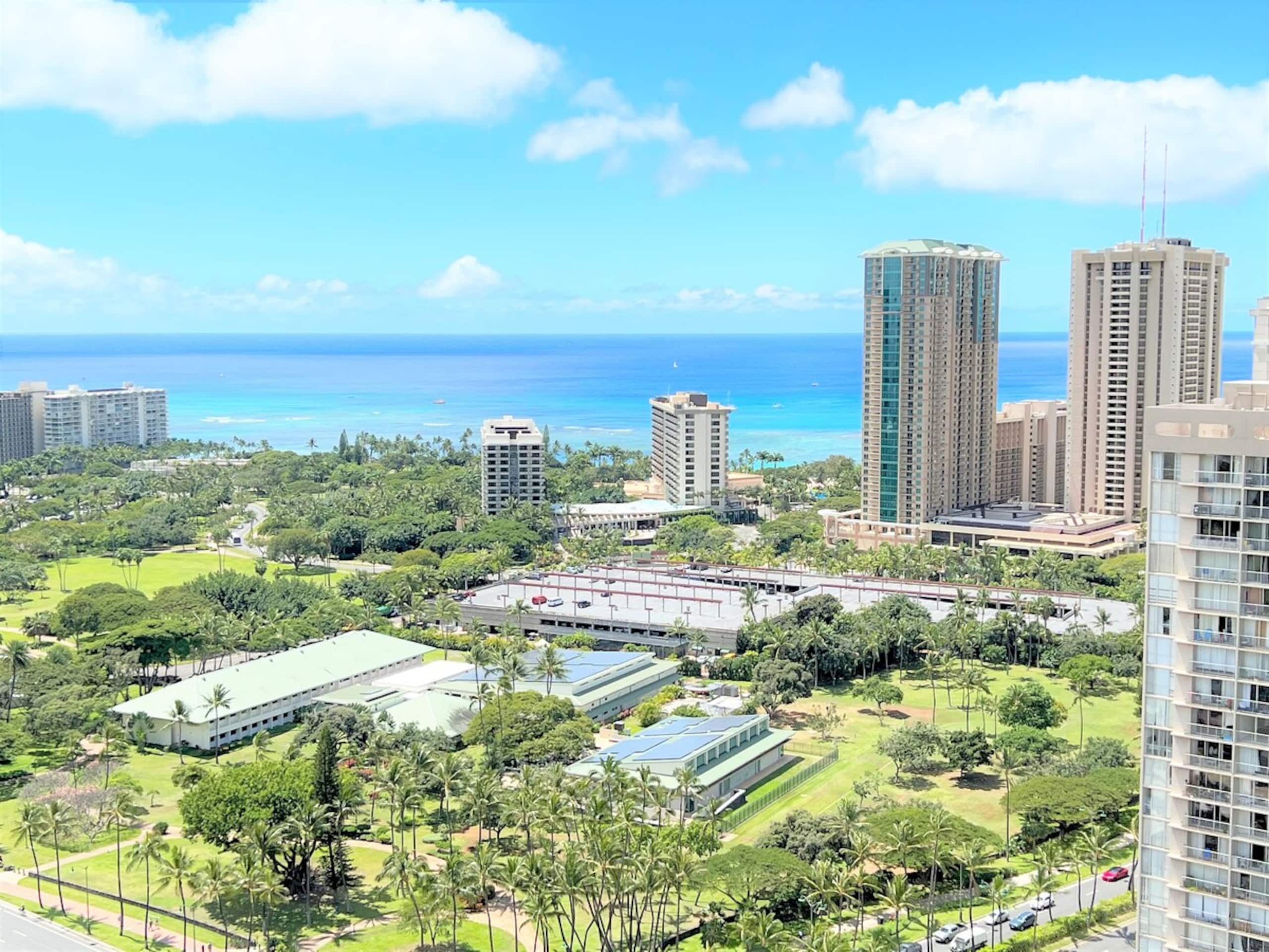 Cozy Sky Studio B 35th floor Waikiki Ocean View - Photo 8