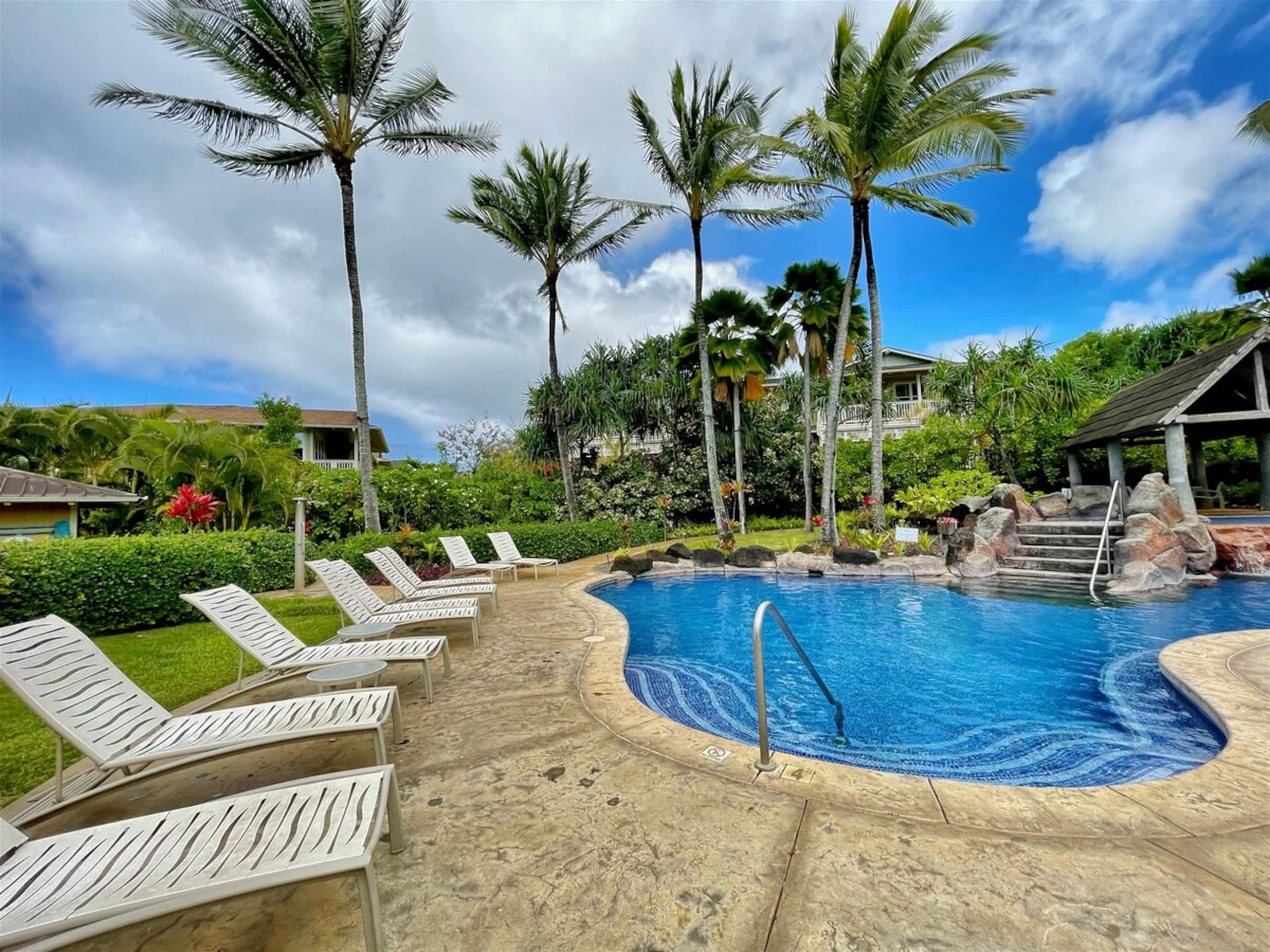 Nihilani 7A Resort Style Living with AC & Pool - Photo 22
