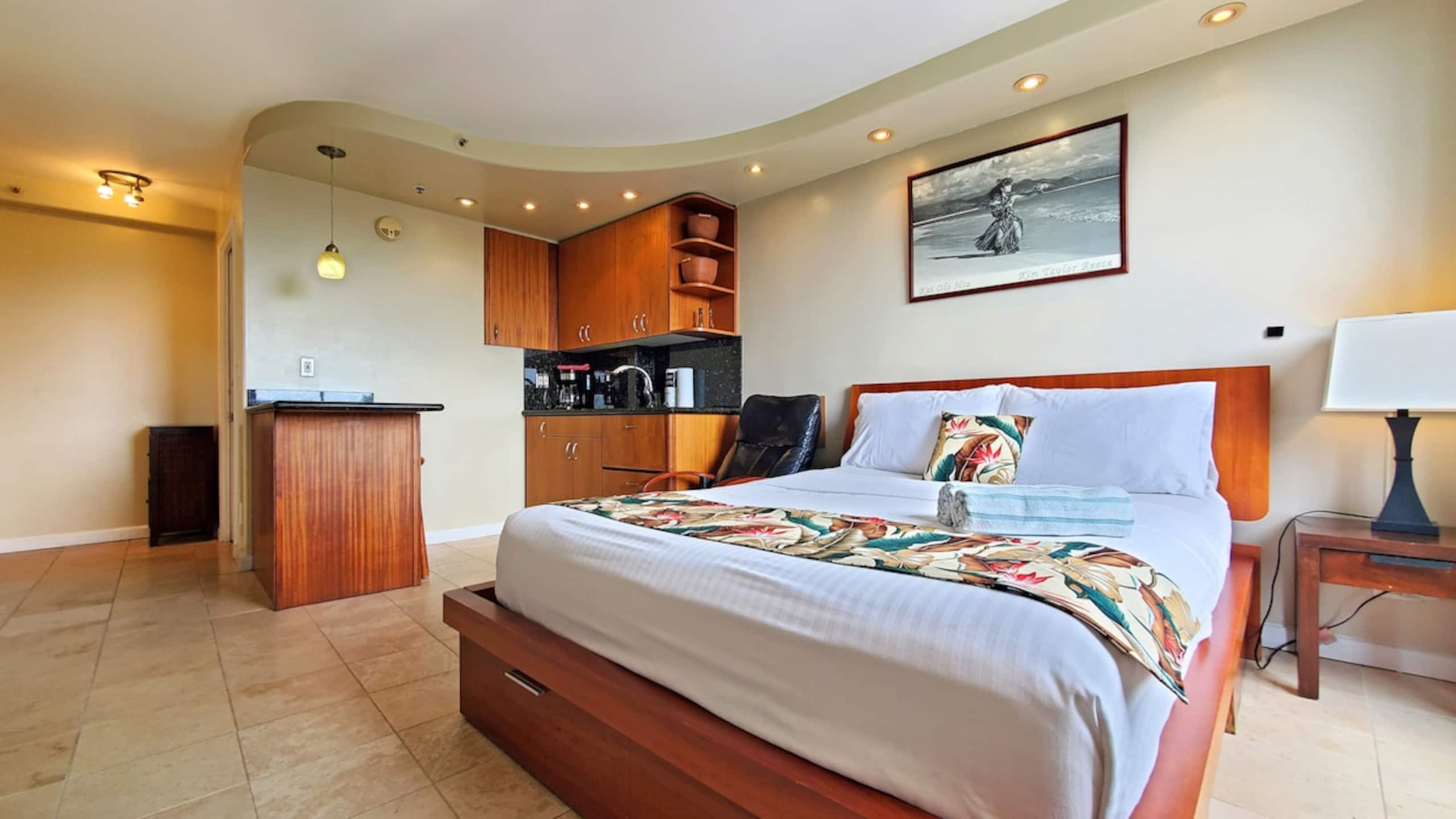 WG 516 Modern Bright Executive Suite - Photo 6